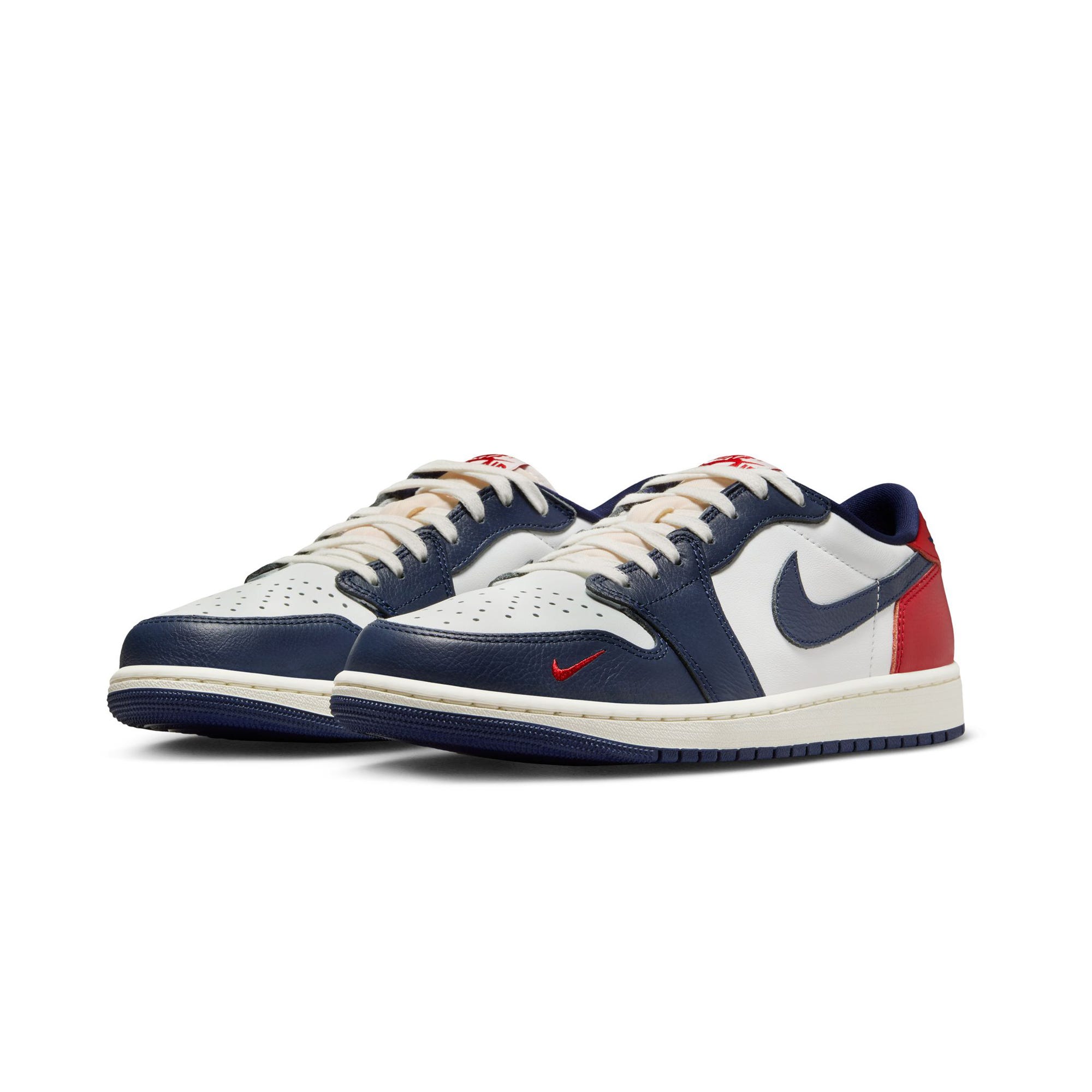 Nike jordan 1 low gym red 2025