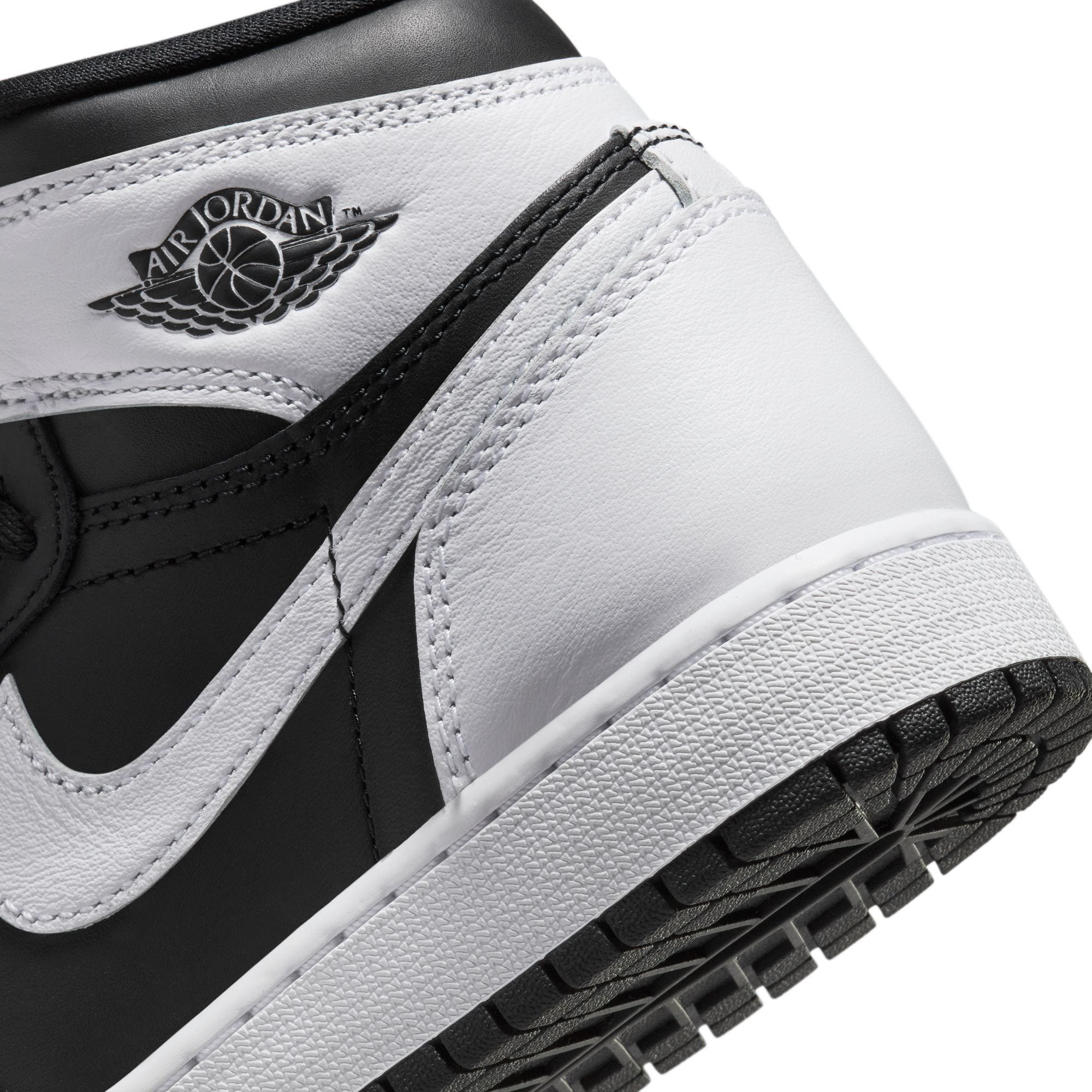 Air Jordan 1 High OG GS Black White