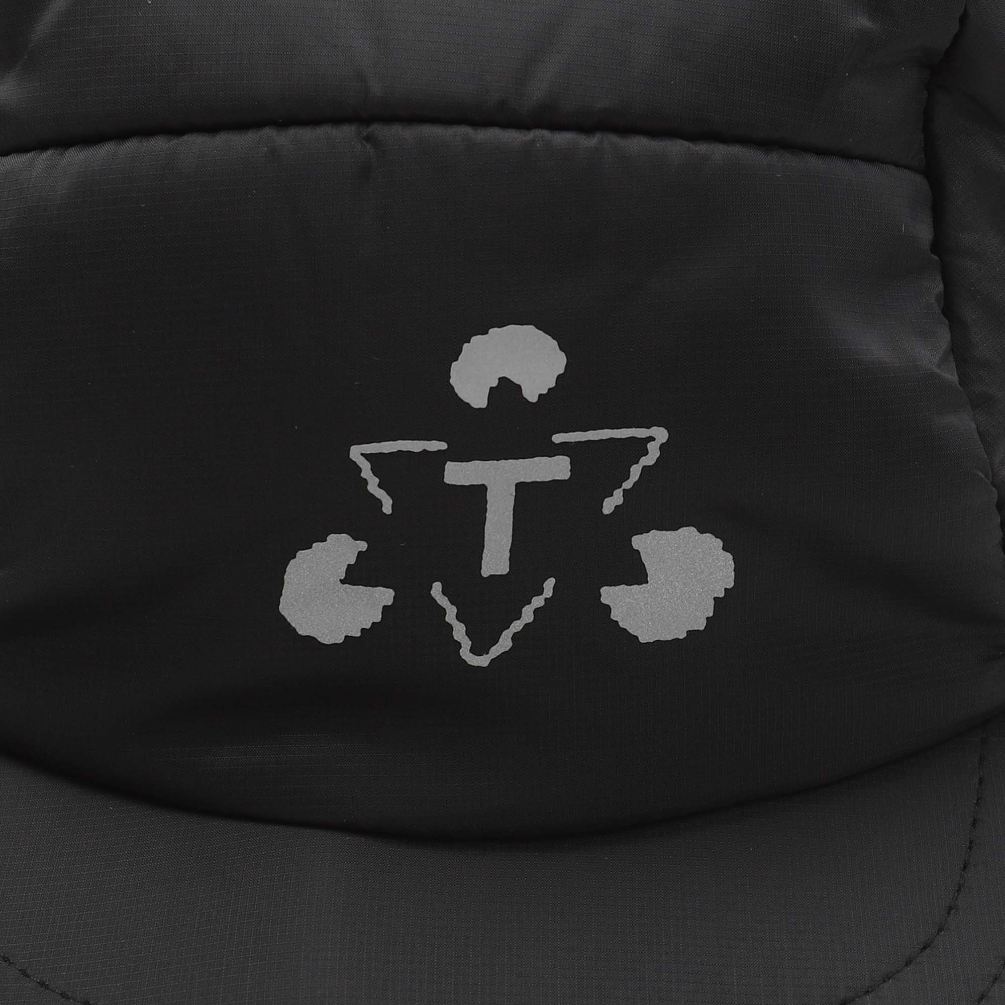 Insulated Mountain Cap - Black product photo