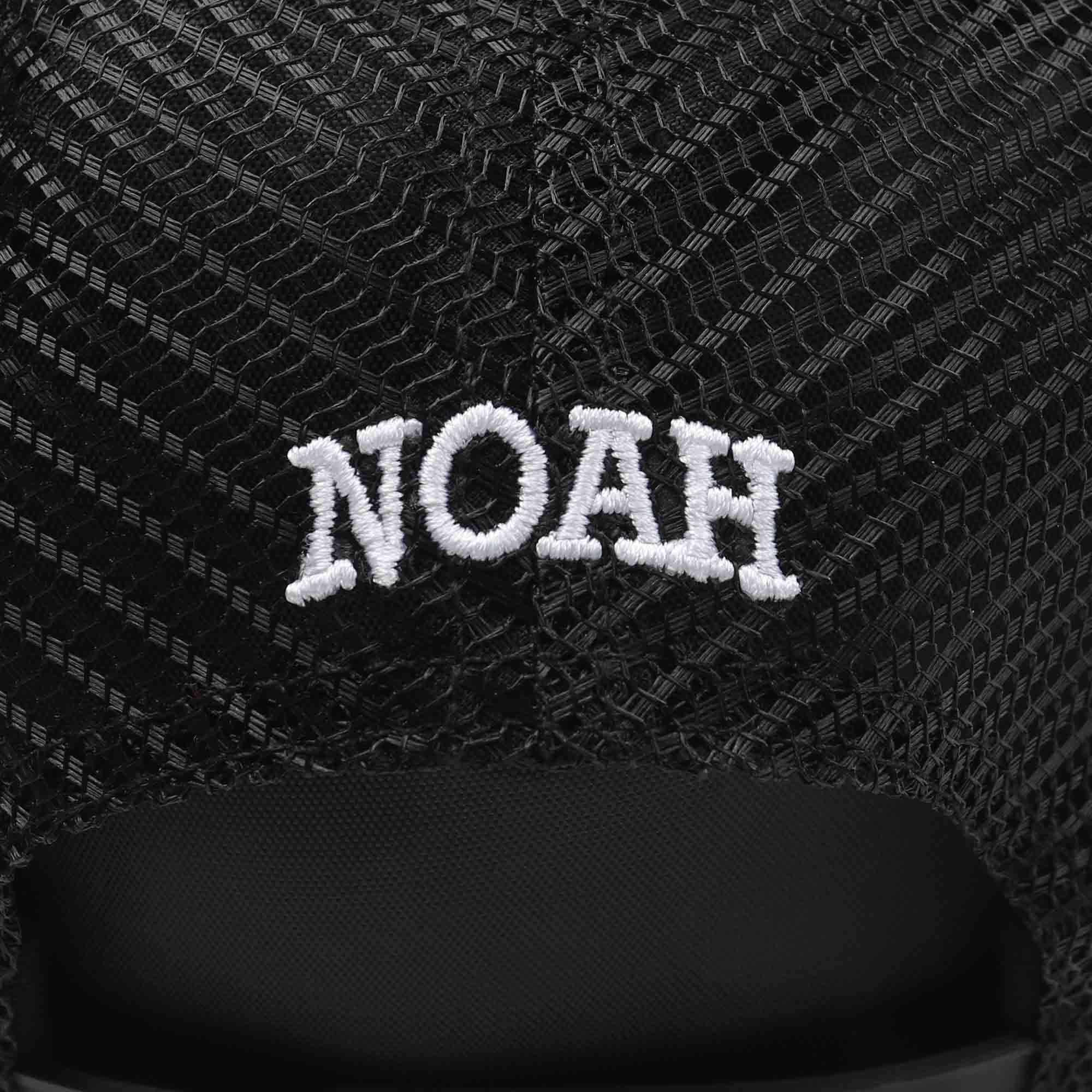 Chainstitch Trucker Hat - Black product photo