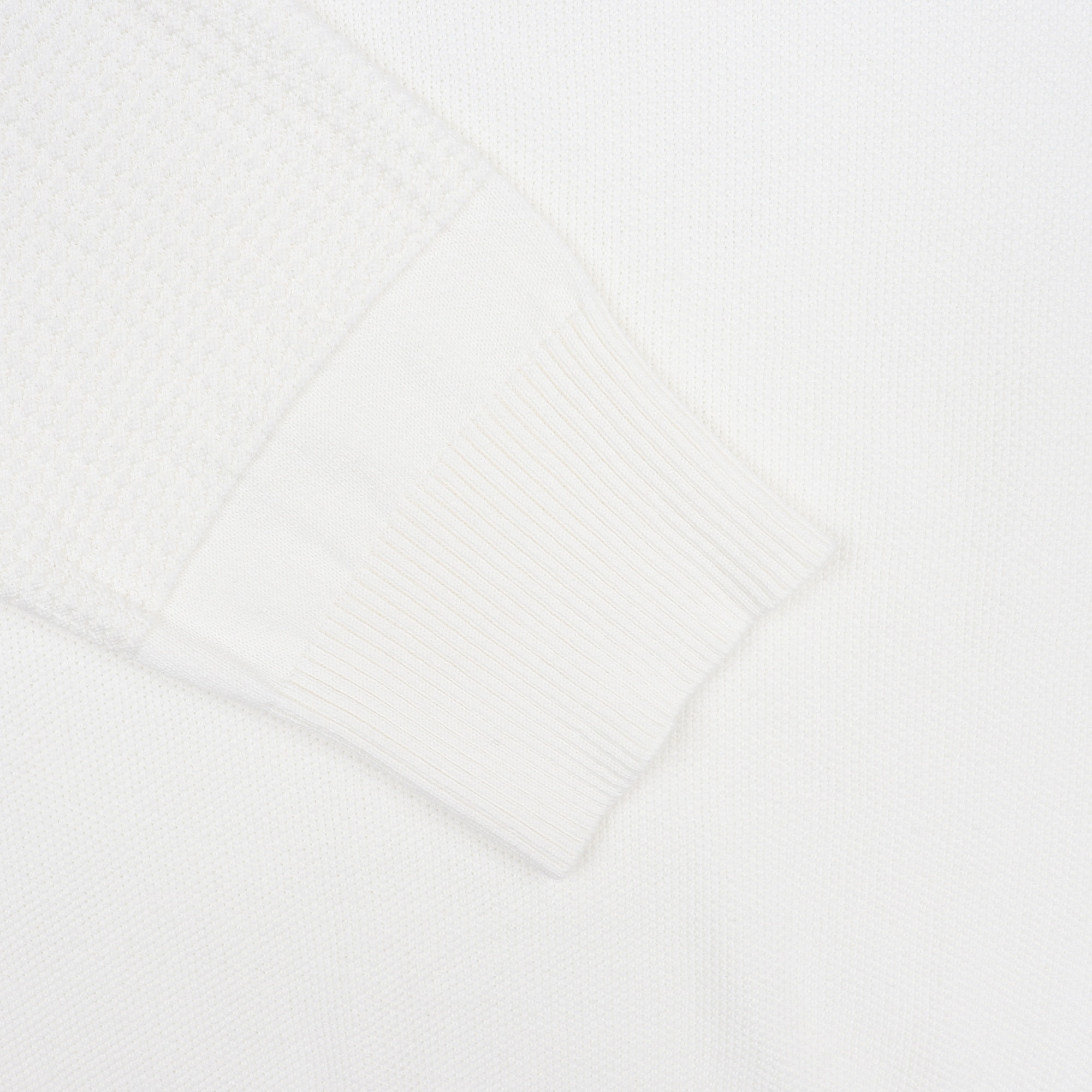 536B4 Knitwear - White product photo