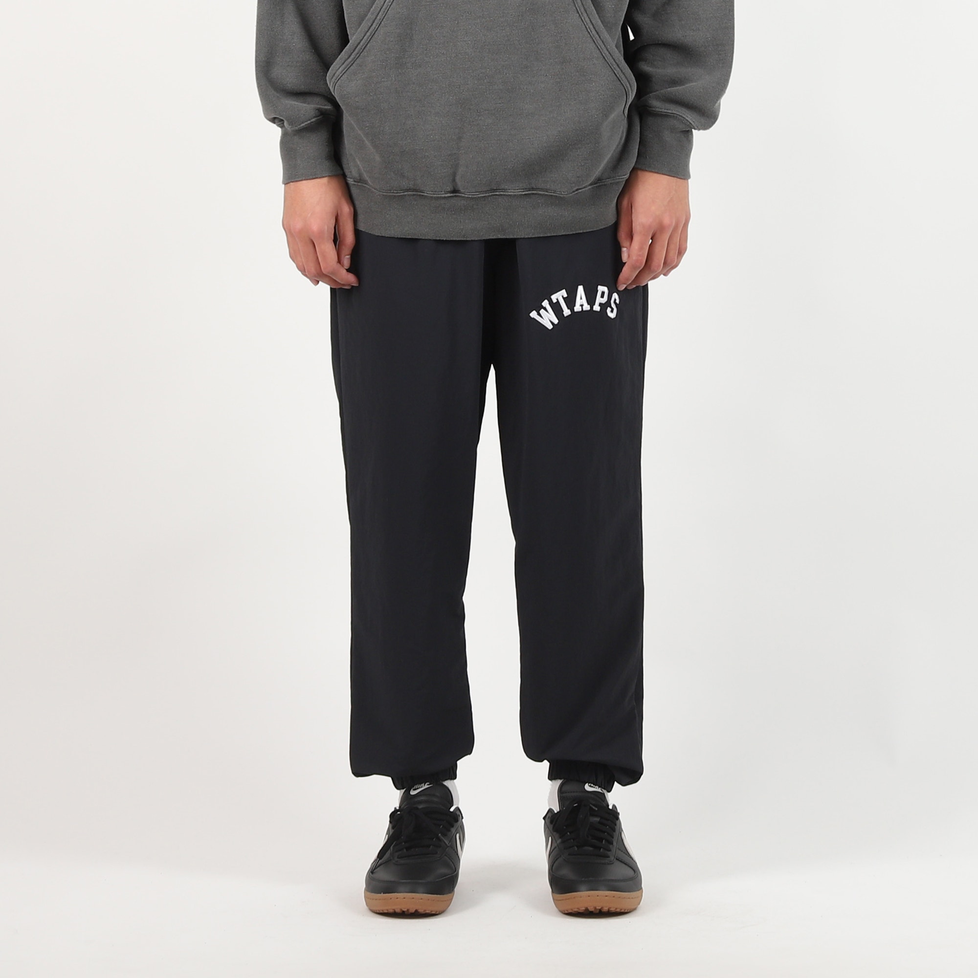 SPST2002 Nylon Tussah Trousers - Black product photo