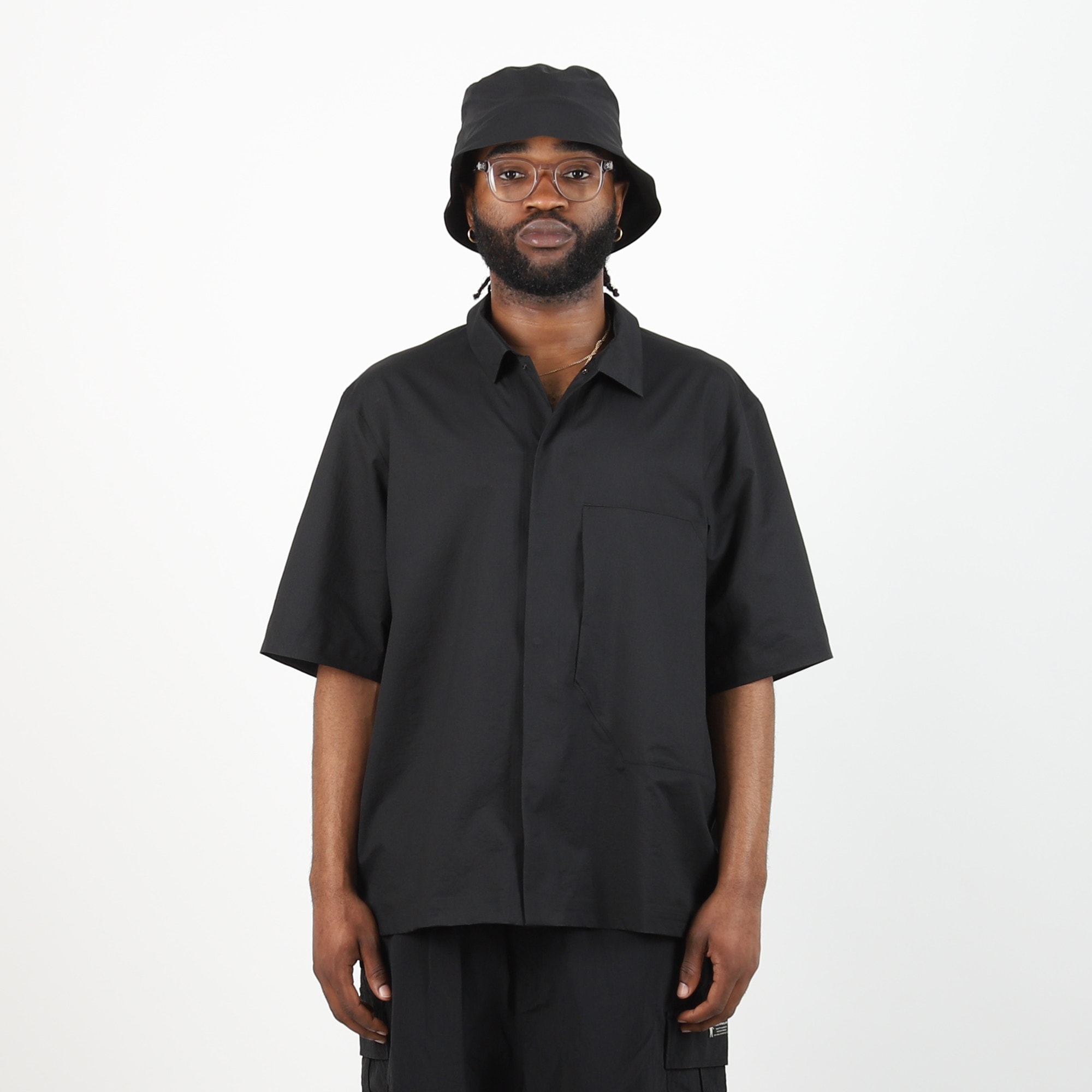 Demlo SS Shirt - Black product photo