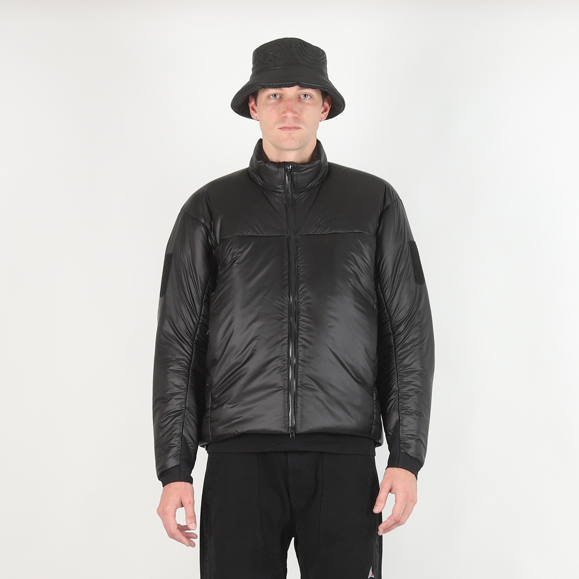 Ogee Insulated Bucket Hat - Black product photo