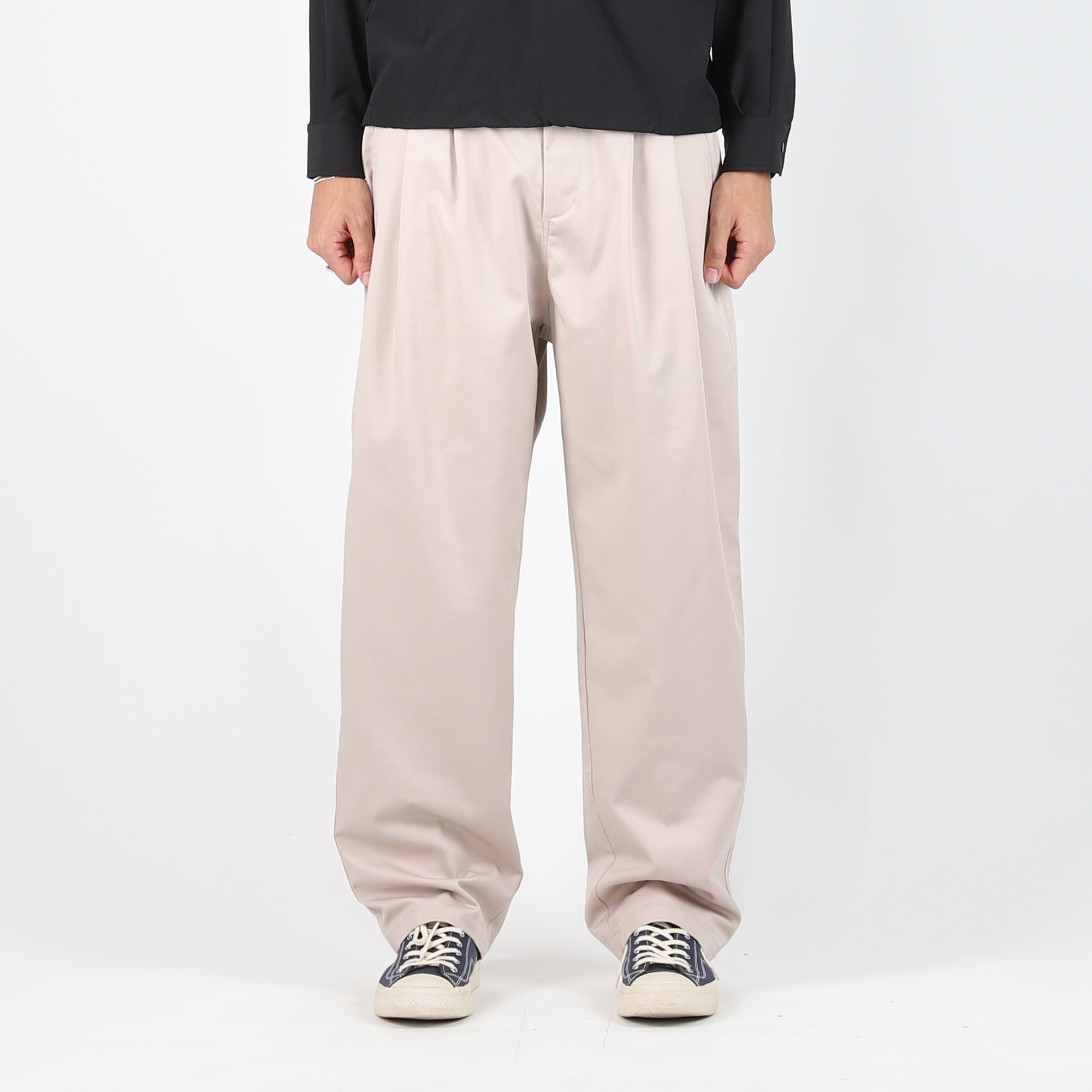 Elastic Waist Baggy Pant - Khaki product photo