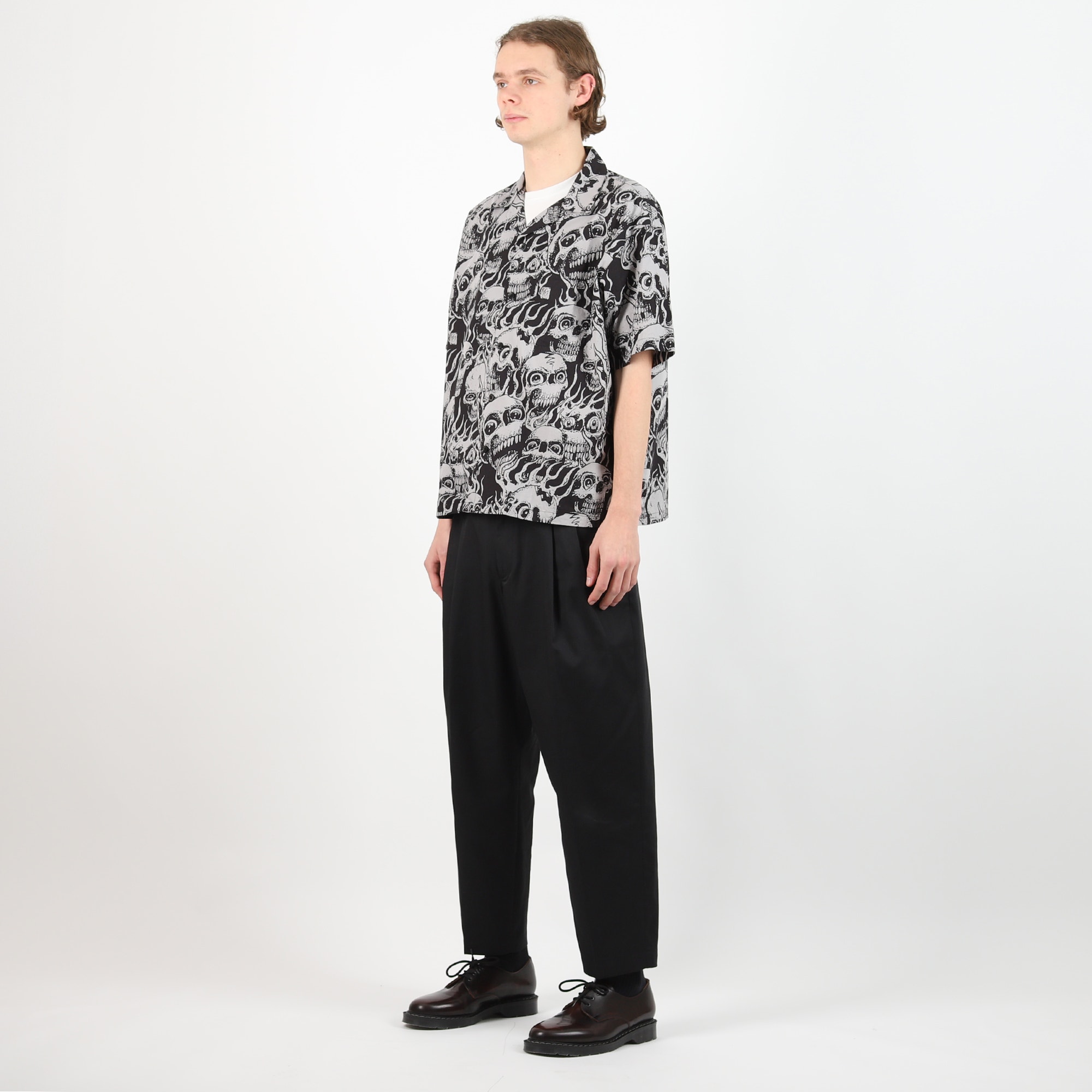 Two Tuck Pants - Black product photo