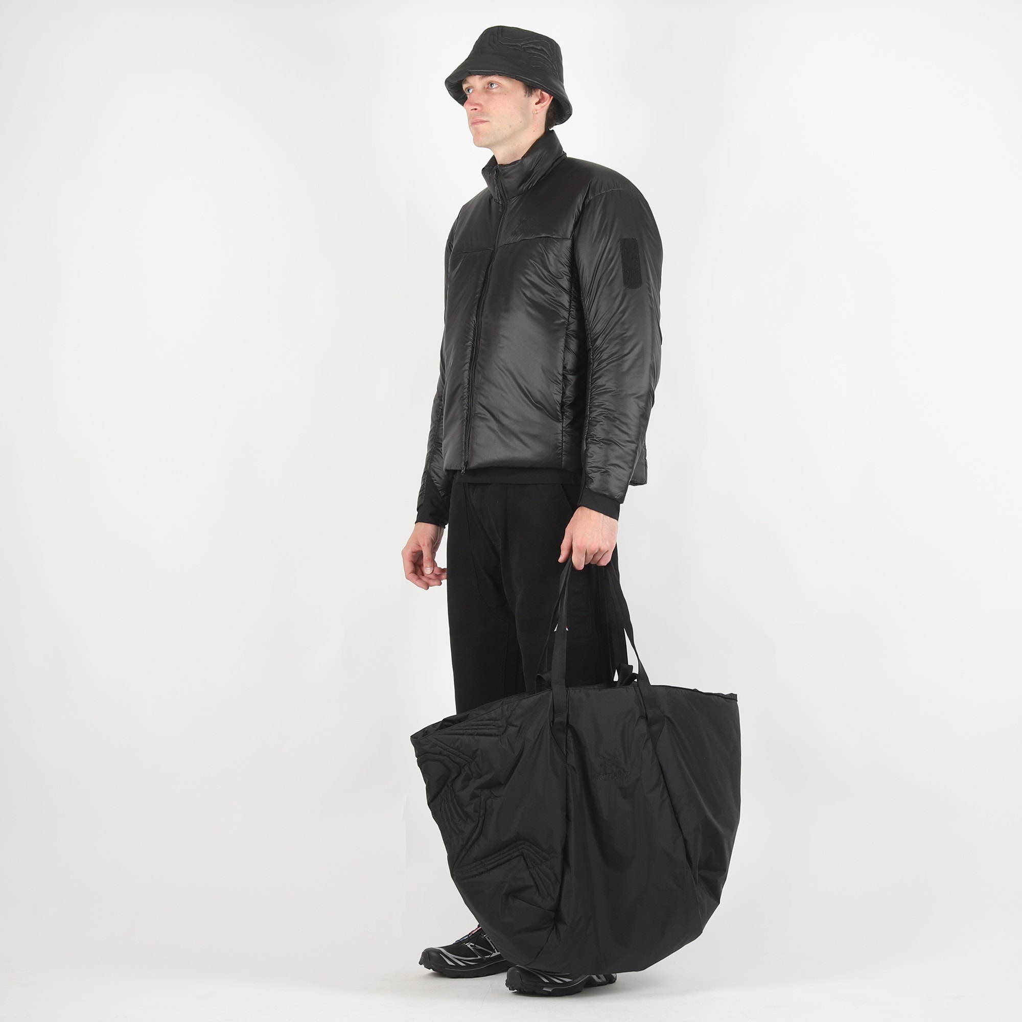 Ogee Insulated Jacket - Black product photo