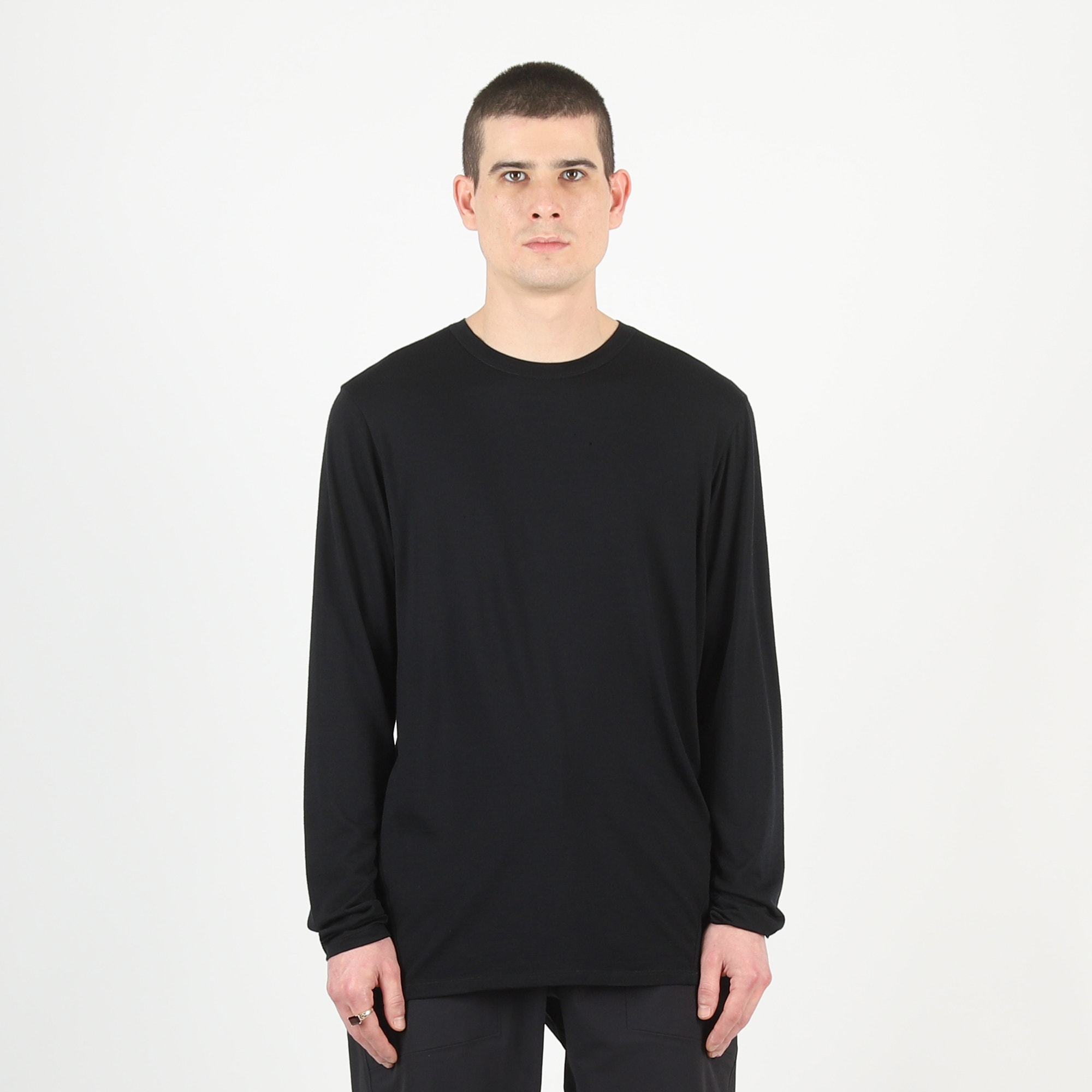 Frame LS Shirt - Black product photo