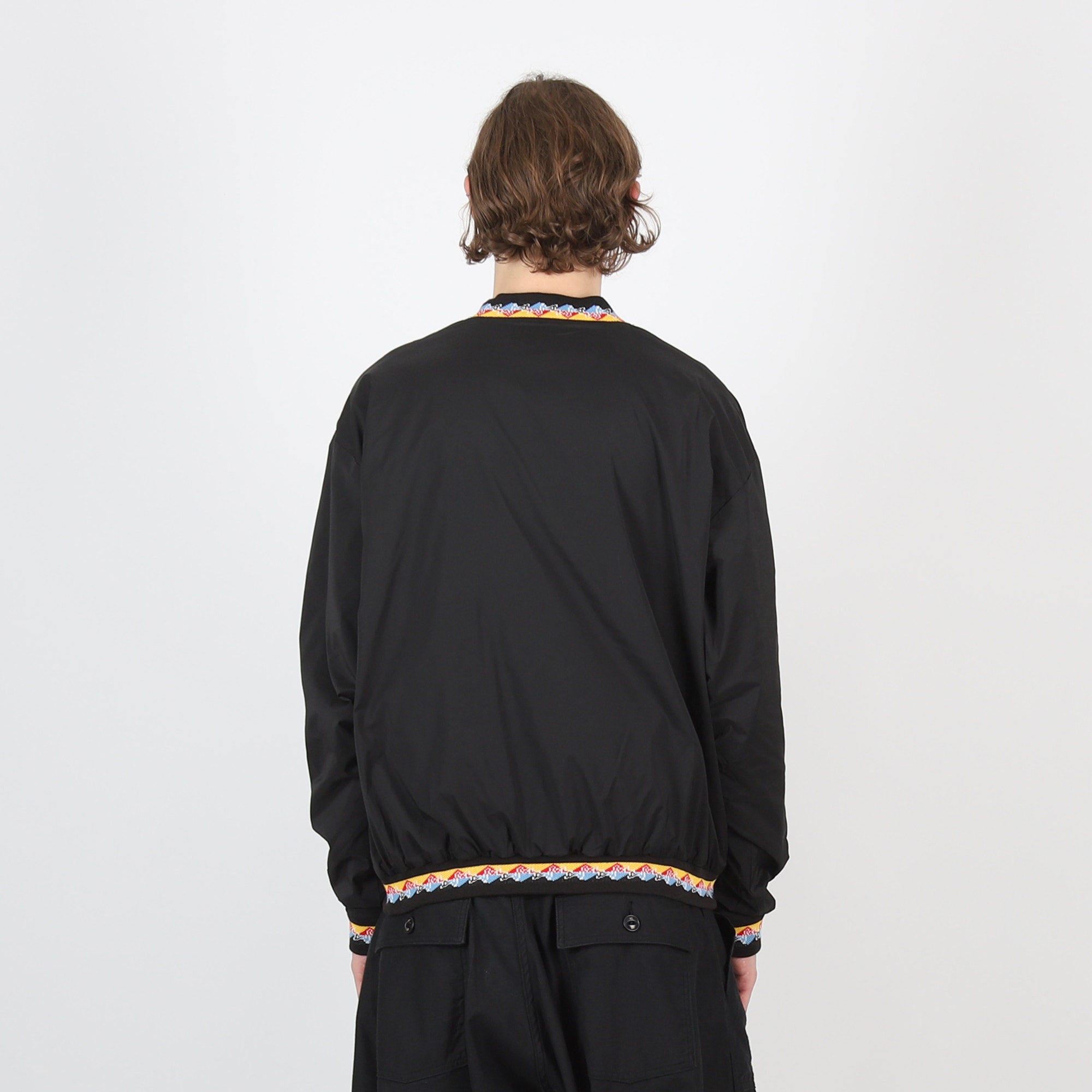 V-Neck Windbreaker - Black product photo