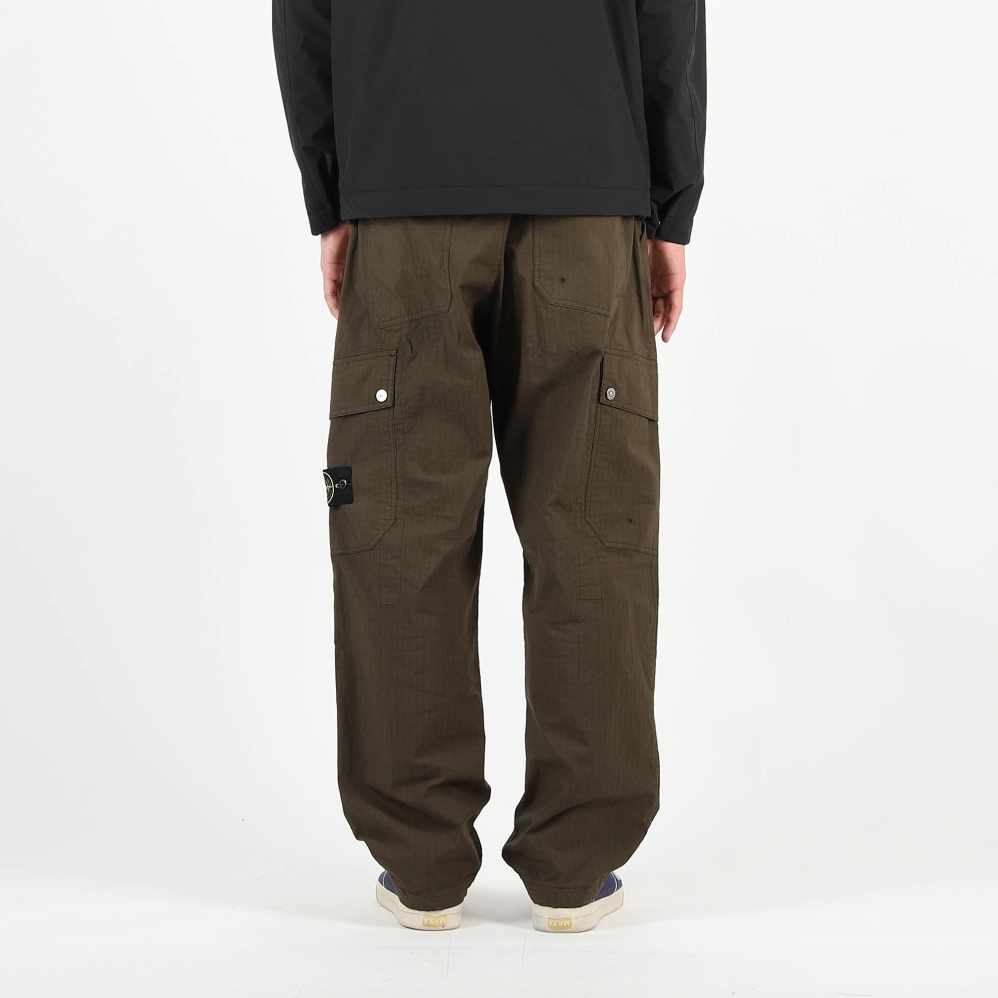 331000 Trouser - Military Green product photo