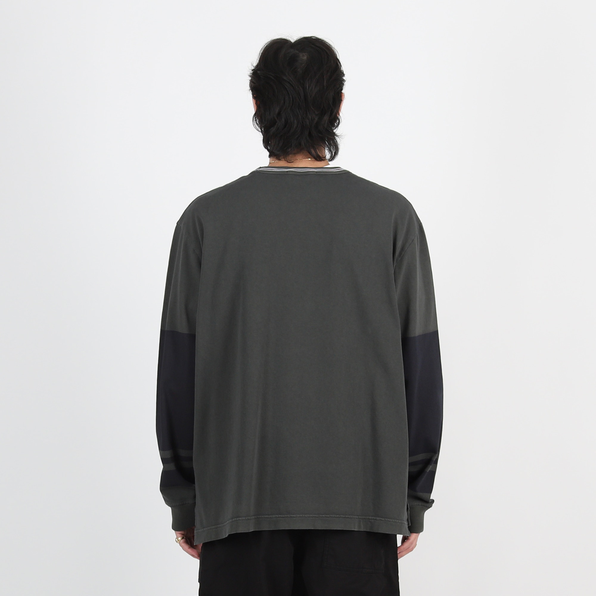 206X4 T Shirt - Charcoal product photo