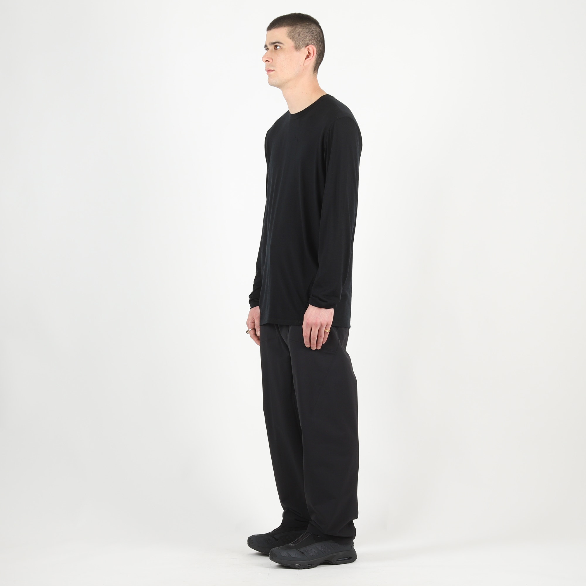 Frame LS Shirt - Black product photo