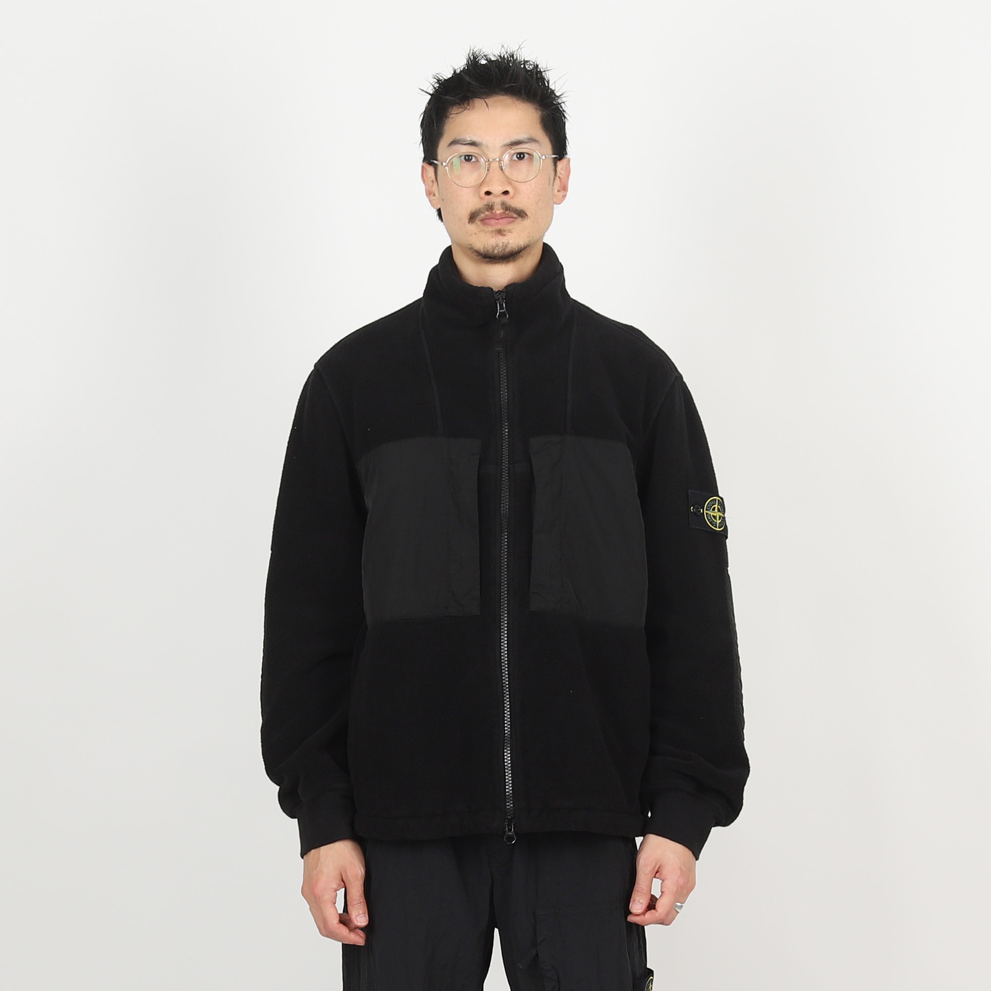 46753 Jacket - Black product photo