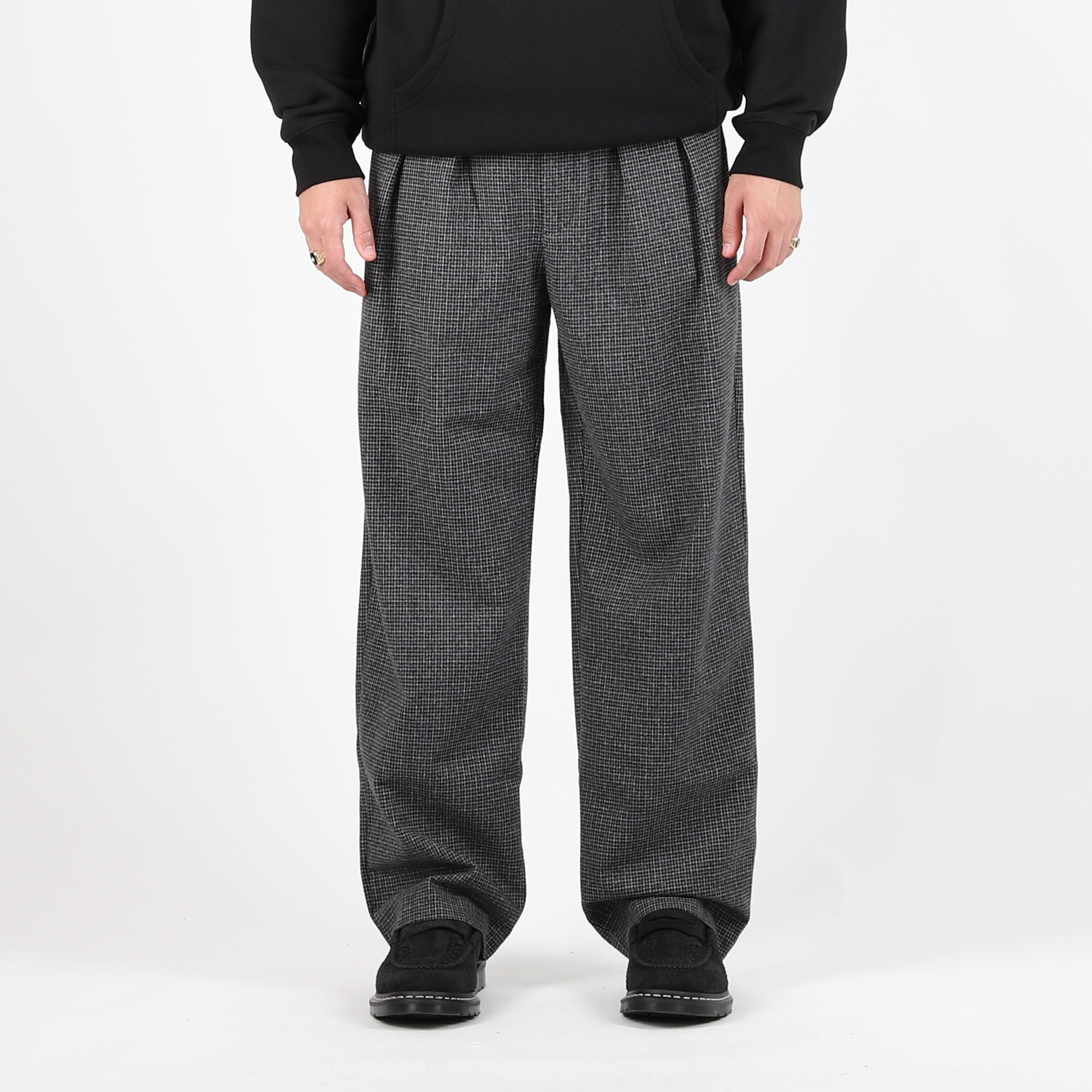 Baggy Pleated Wool Trouser - Shadow Plaid product photo