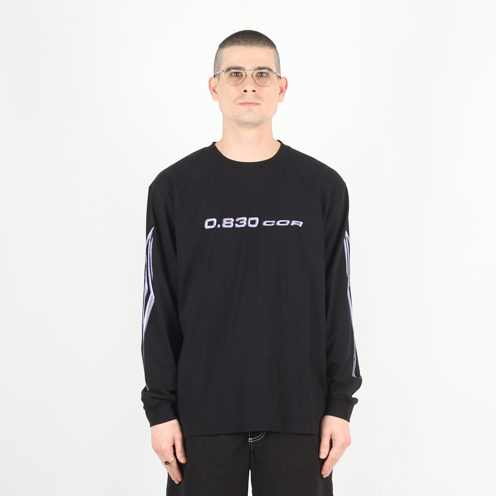 830 Cor LS T-Shirt - Black product photo