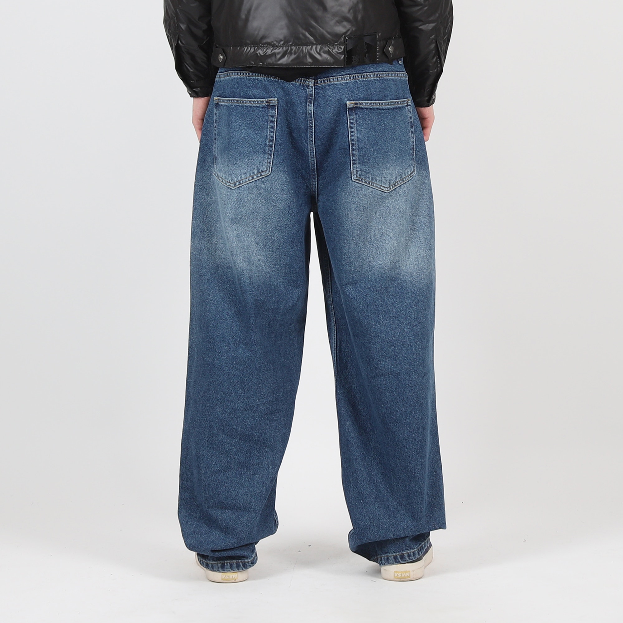 Fecke Pant - Indigo product photo