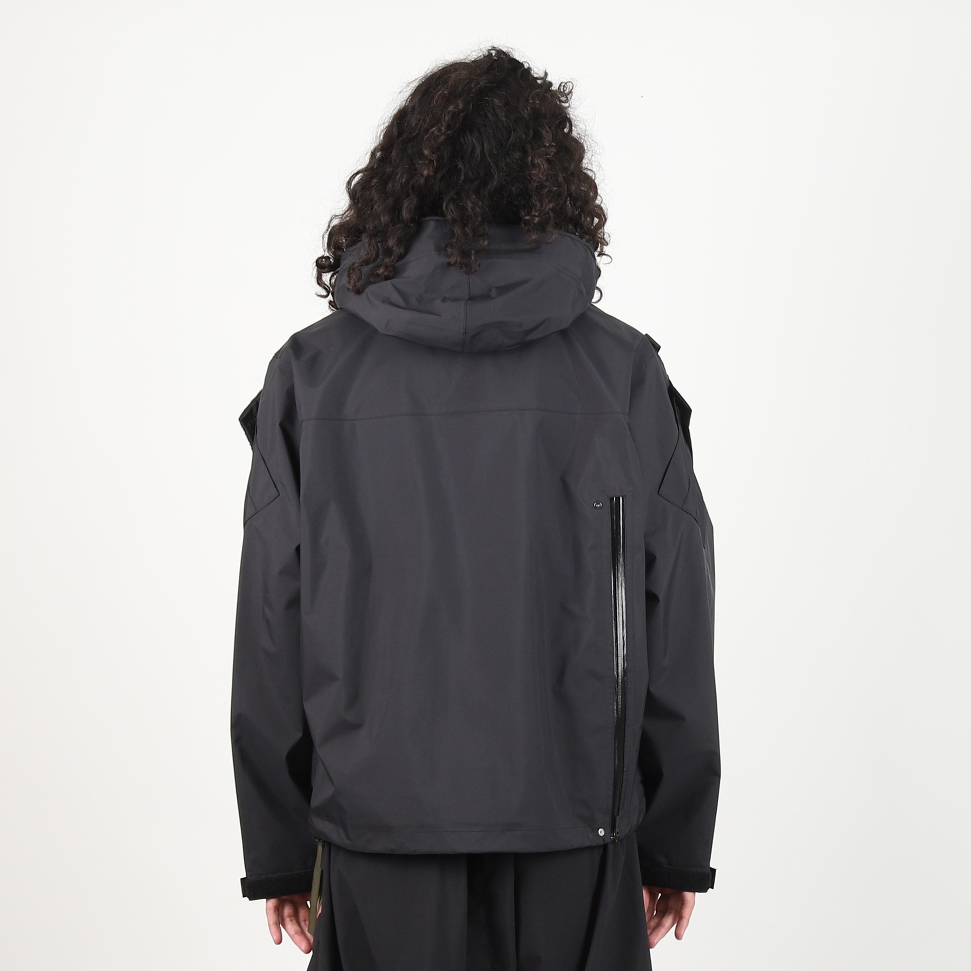3L Gore-Tex Interops Jacket - Black product photo