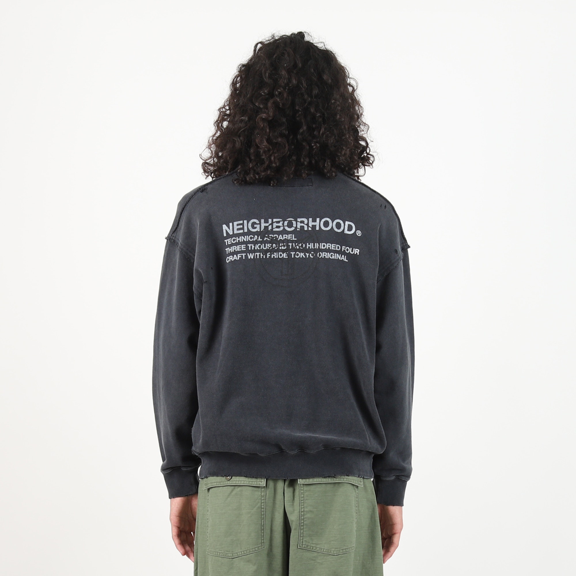 Savage LS Sweatshirt - Black product photo