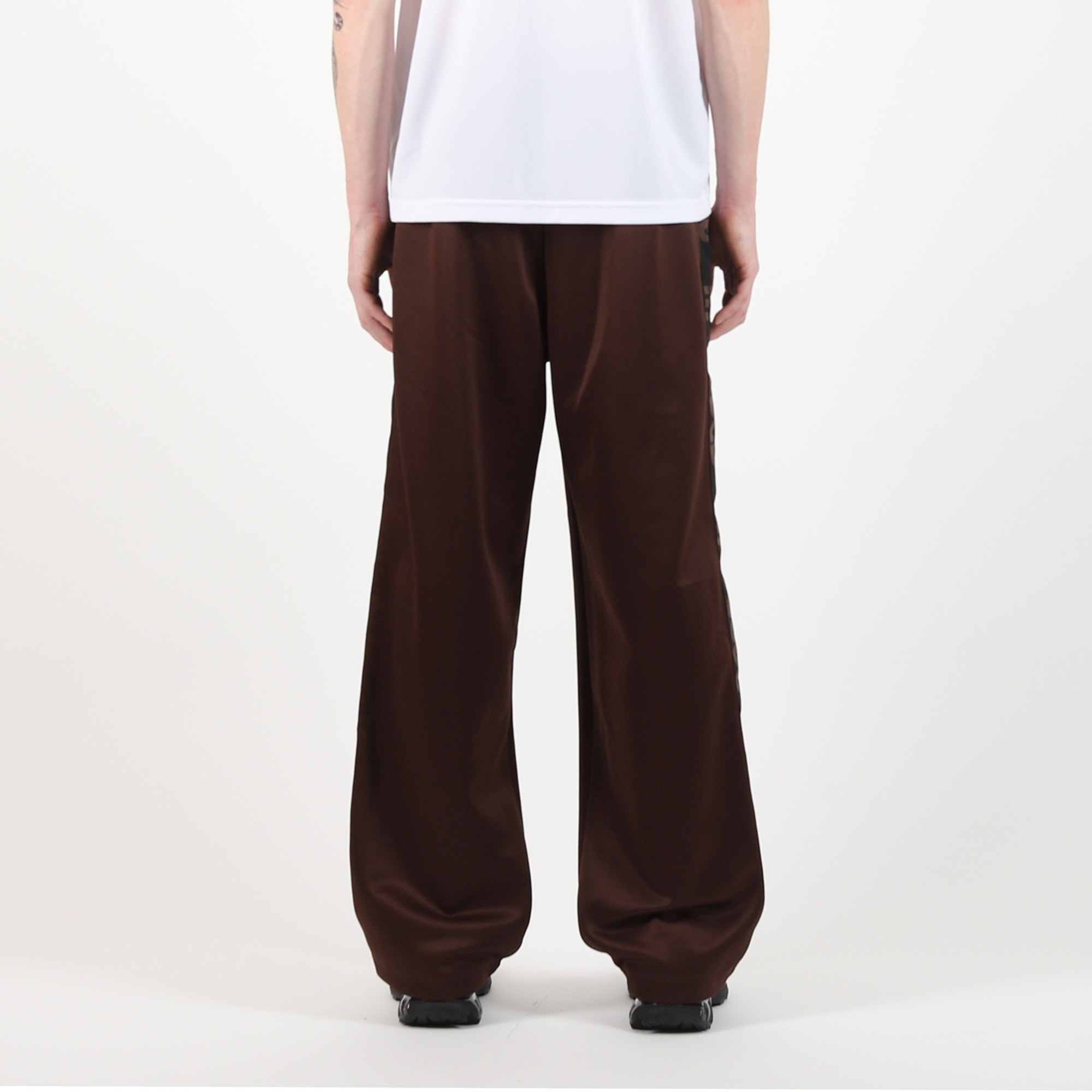 Training Pant - Choco product photo