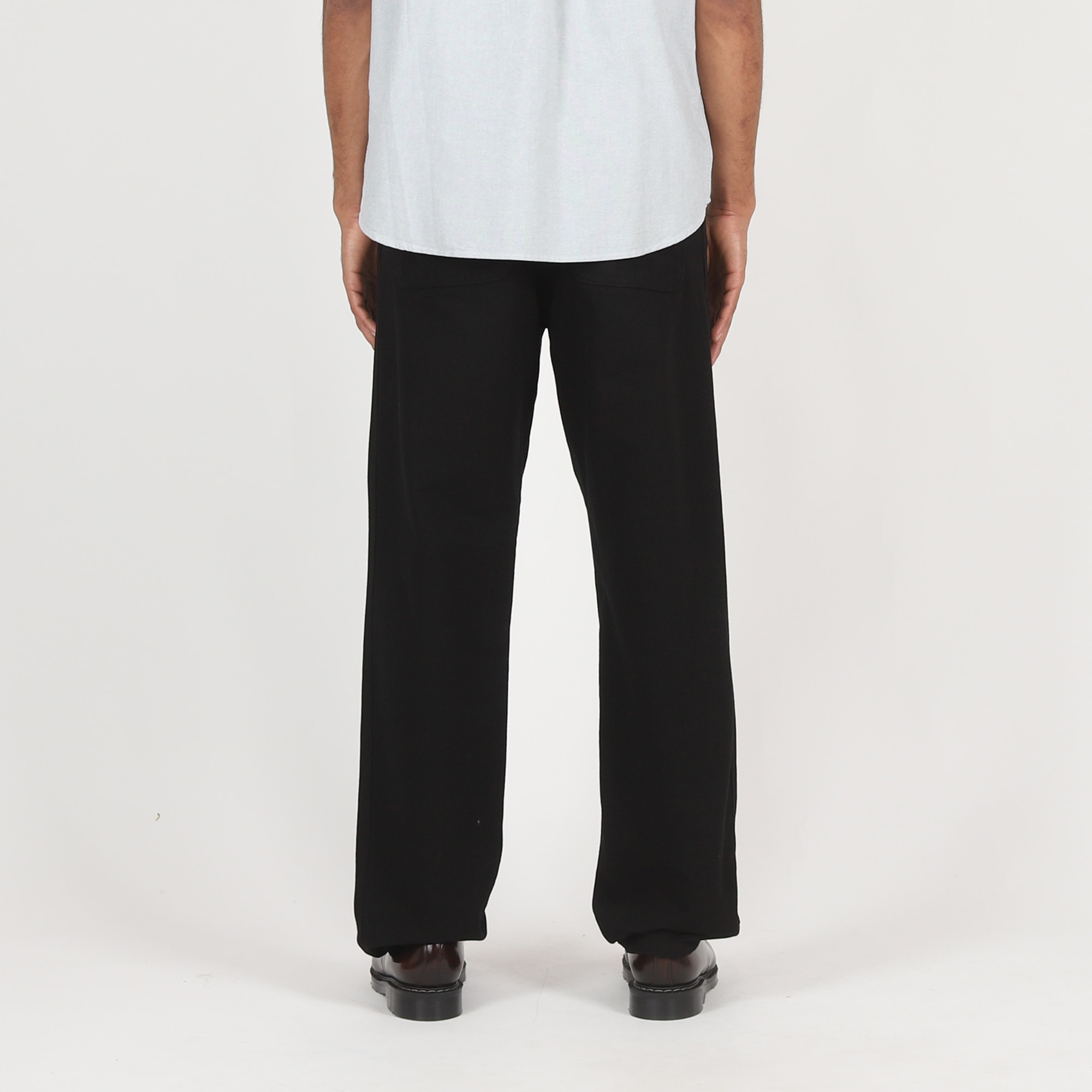 Simple Pant product photo