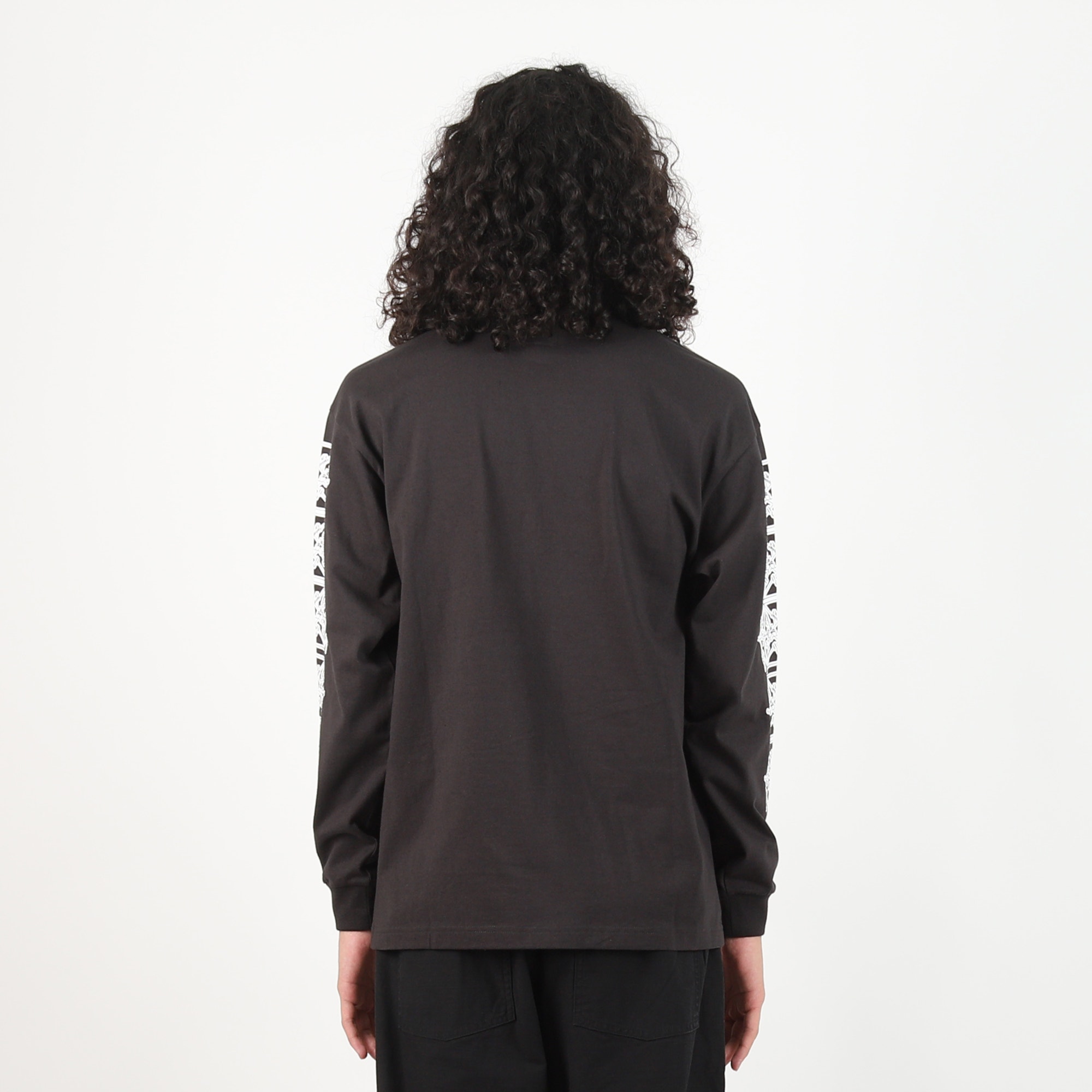 Envelope Goat L/S T-Shirt - Black product photo