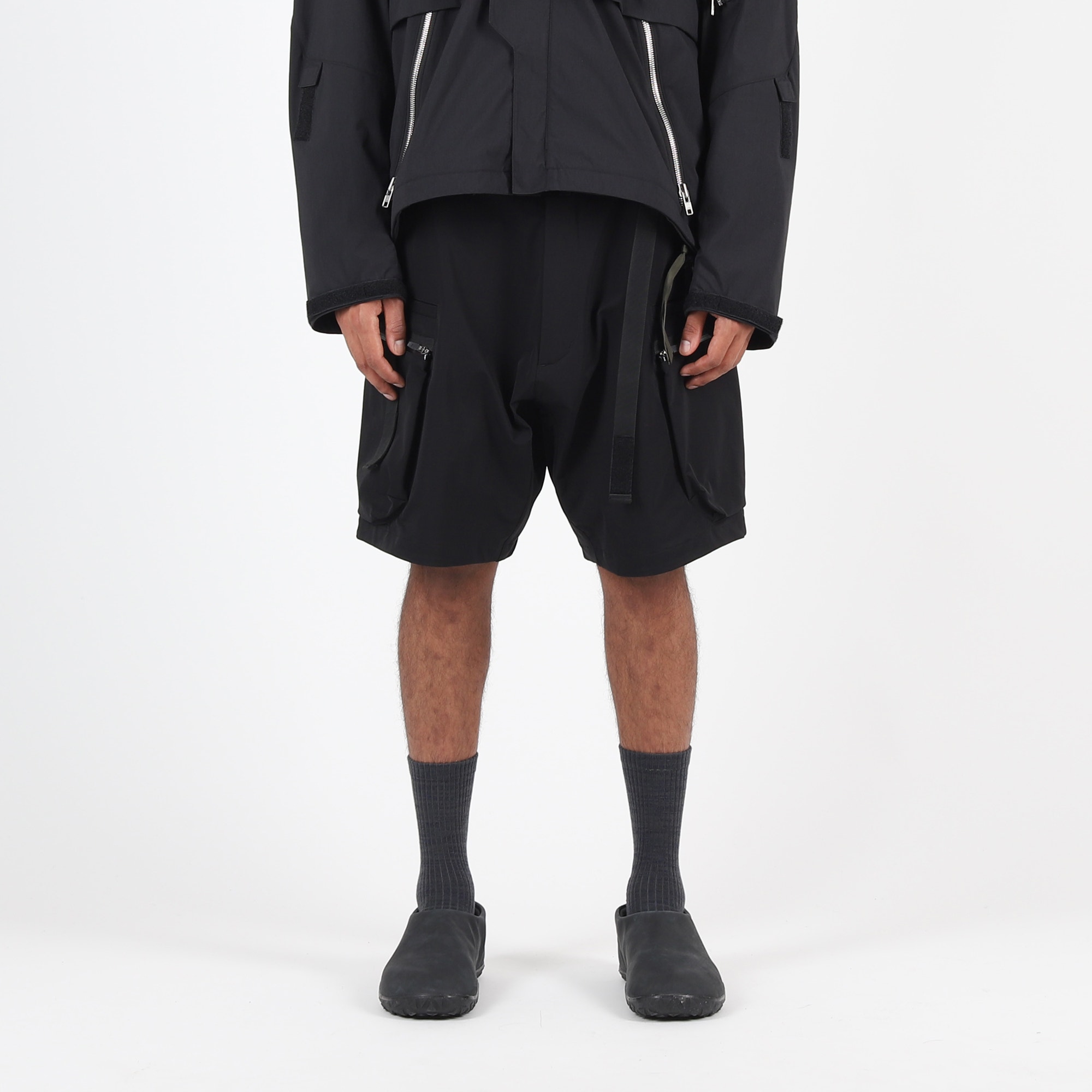 Schoeller Dryskin Cargo Short Pant - Blk product photo