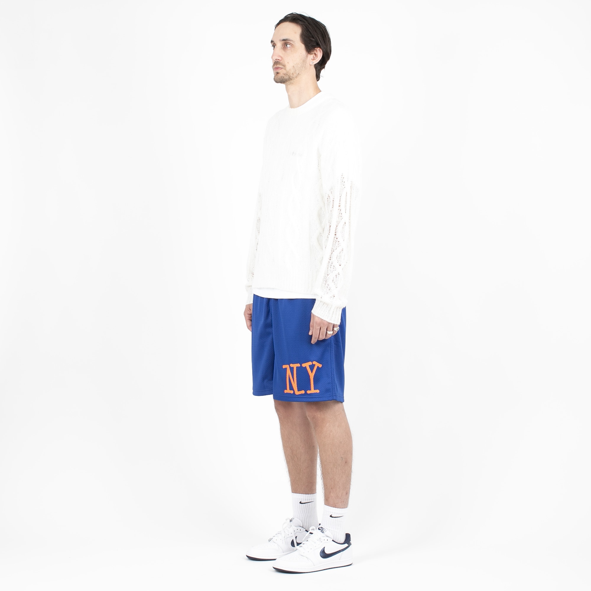 CABLE LOOSE KNIT SWEATER product photo