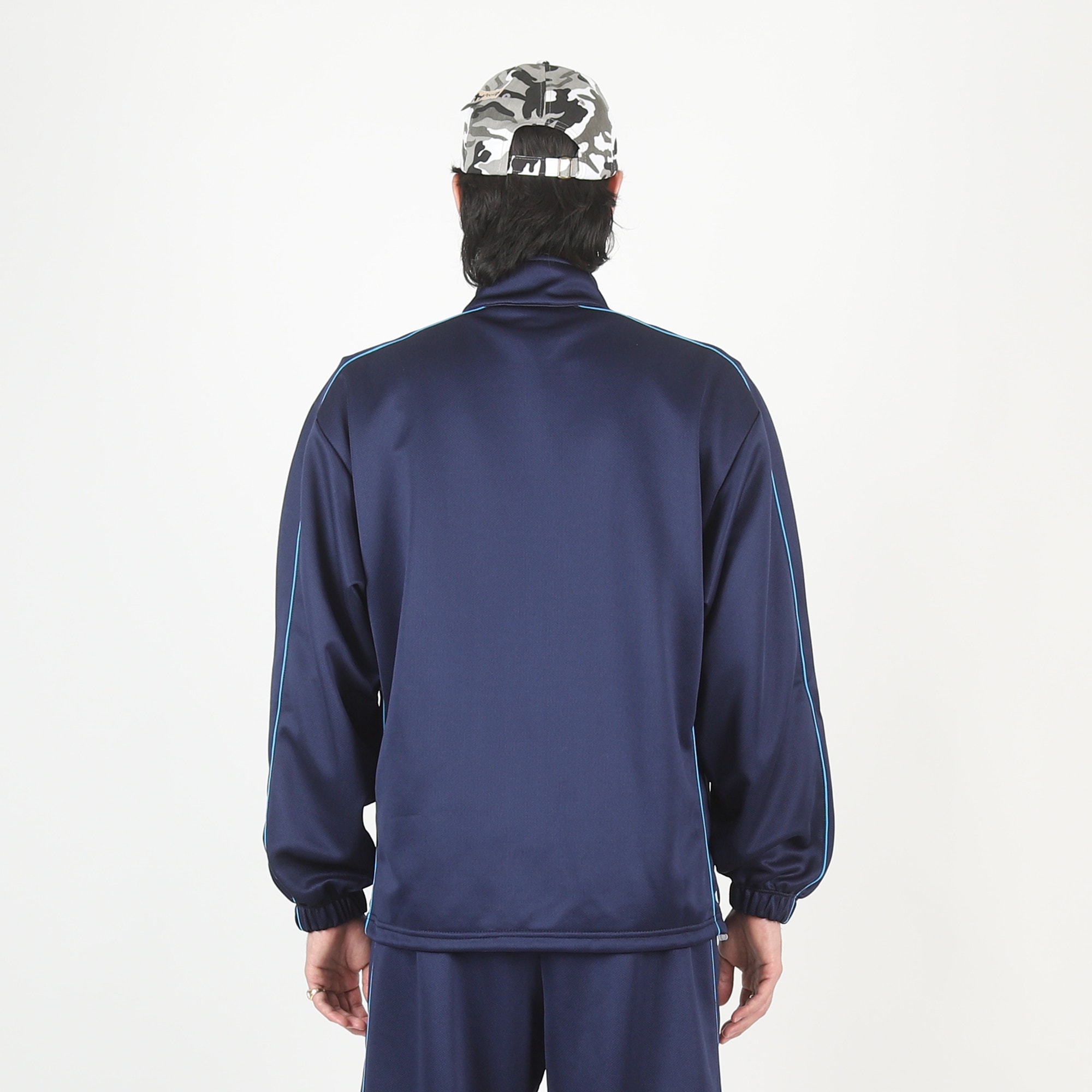 Training Top V.2 - Navy product photo