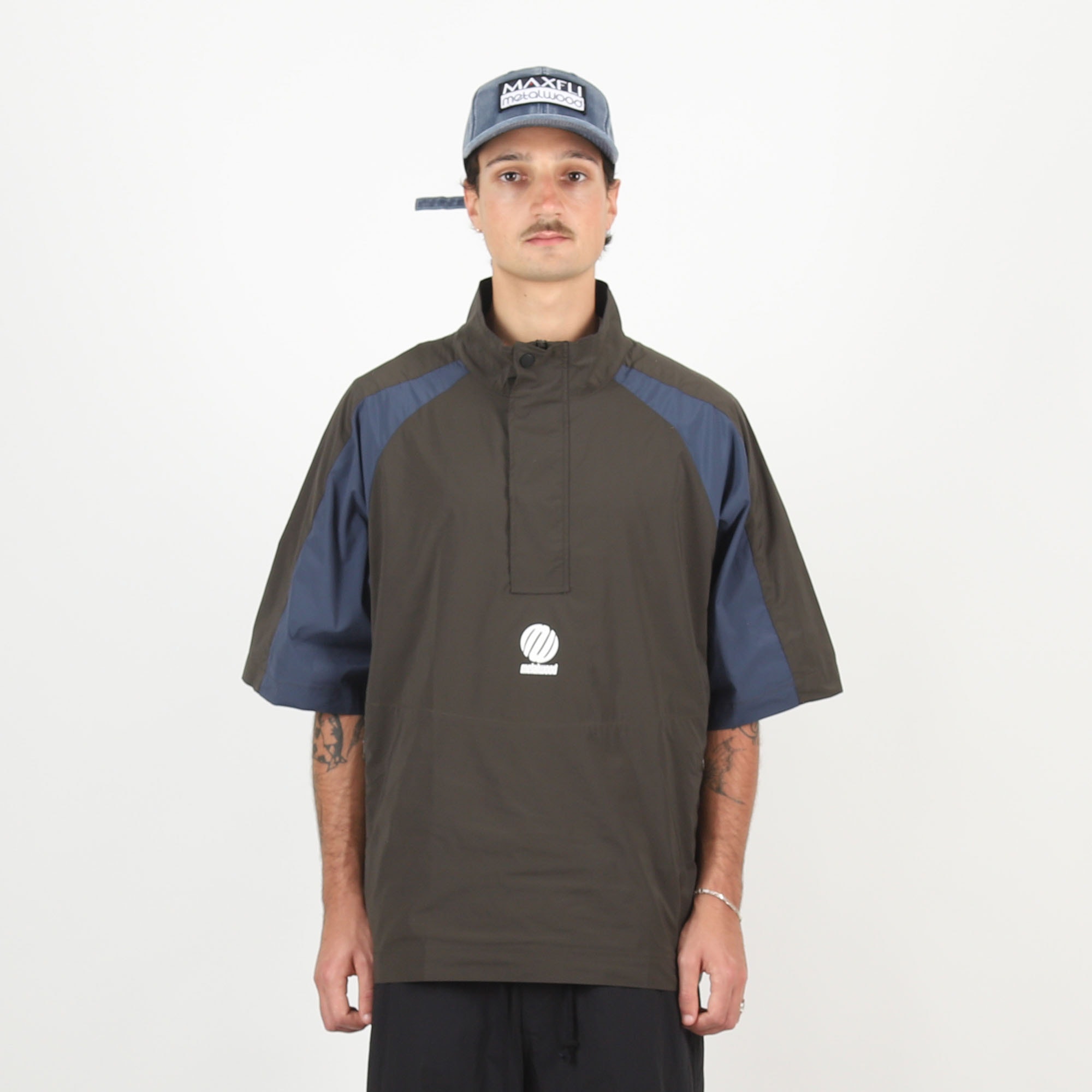 S/S Paneled Wind Shirt - Black/Navy product photo
