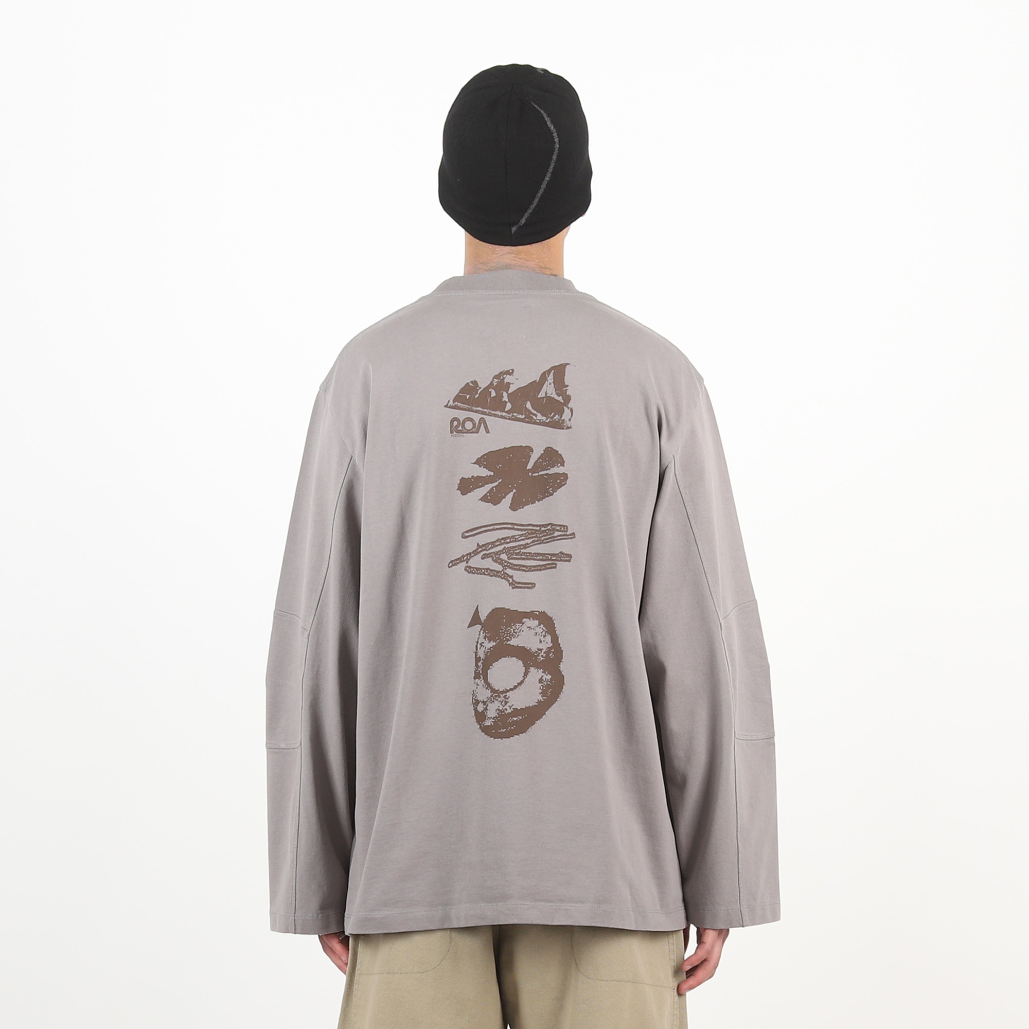 L/S Graphic T-Shirt - City Skyline product photo