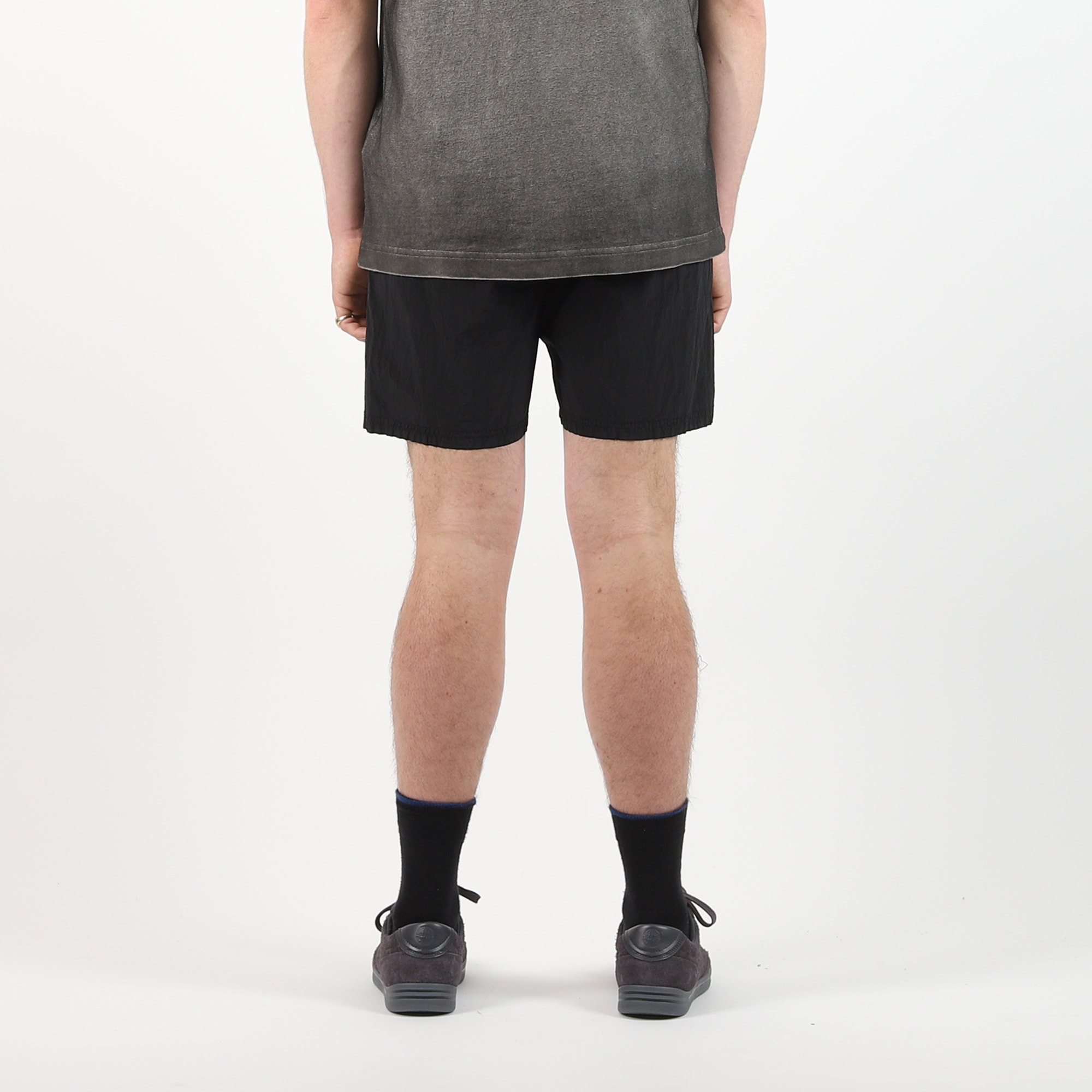 B0943 Shorts - Black product photo