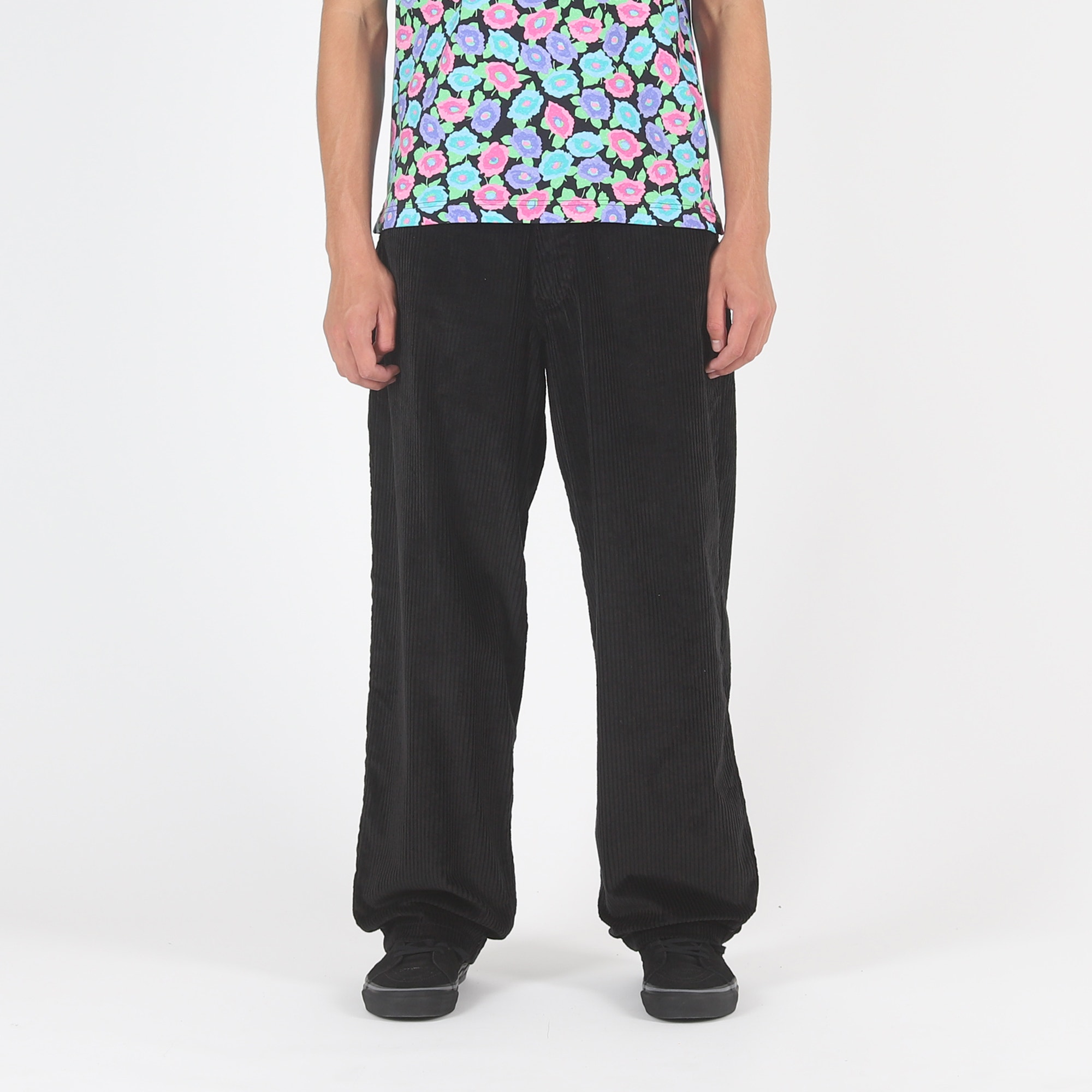 Wide-Wale Corduroy Jeans - Black product photo