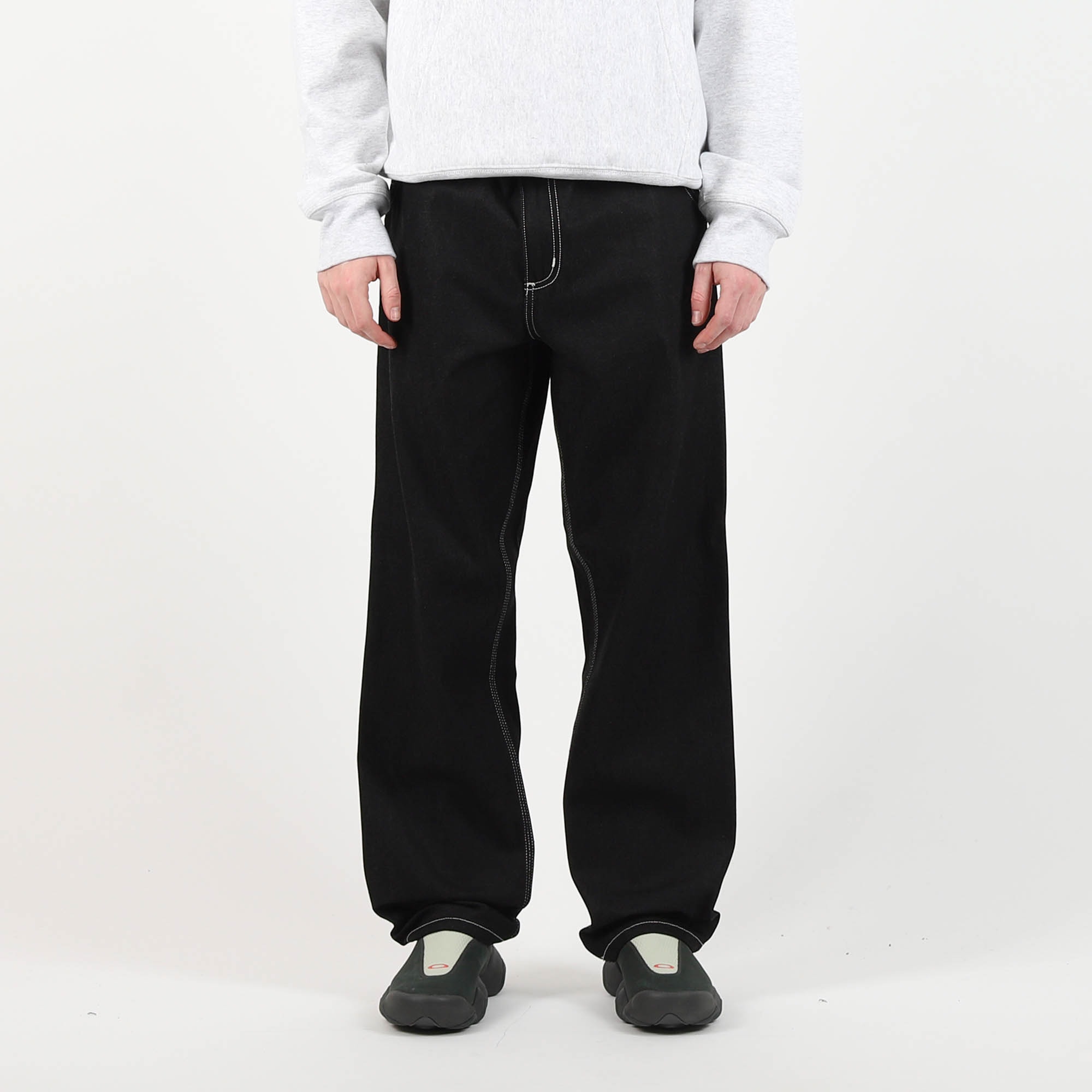 Simple Pants product photo
