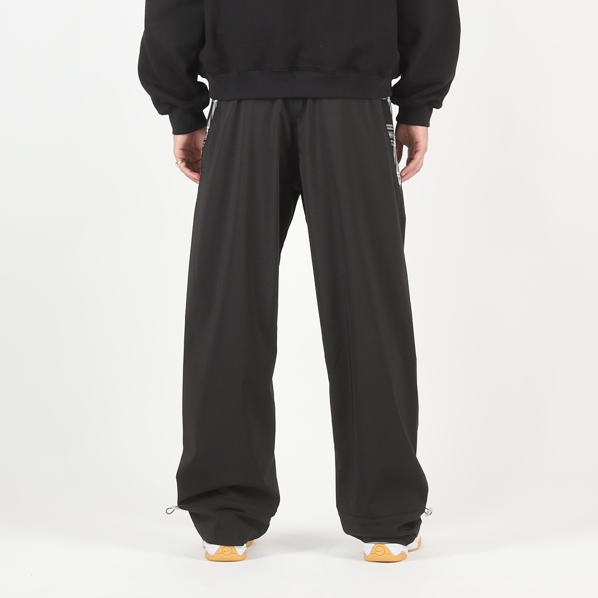 Bungee Pants V.3 - Black product photo