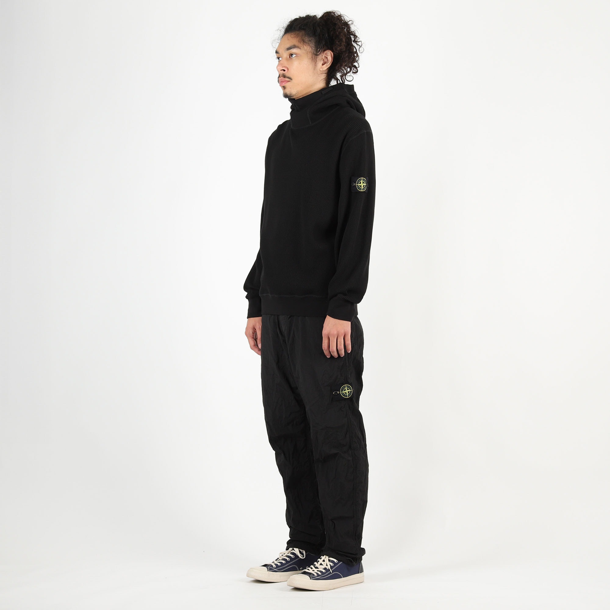 661000 Hoodie Sweater - Black product photo
