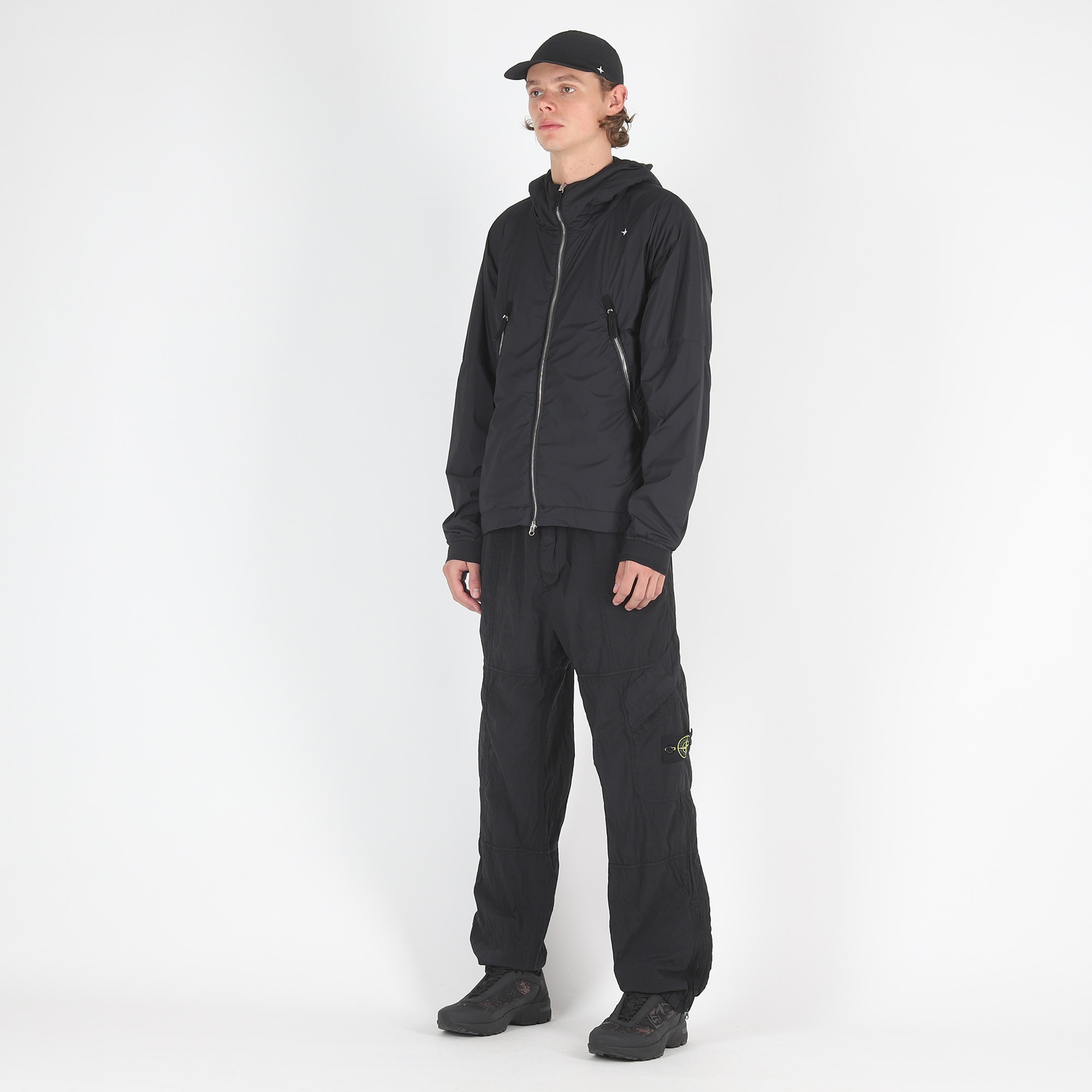 413G2 Jacket - Black product photo