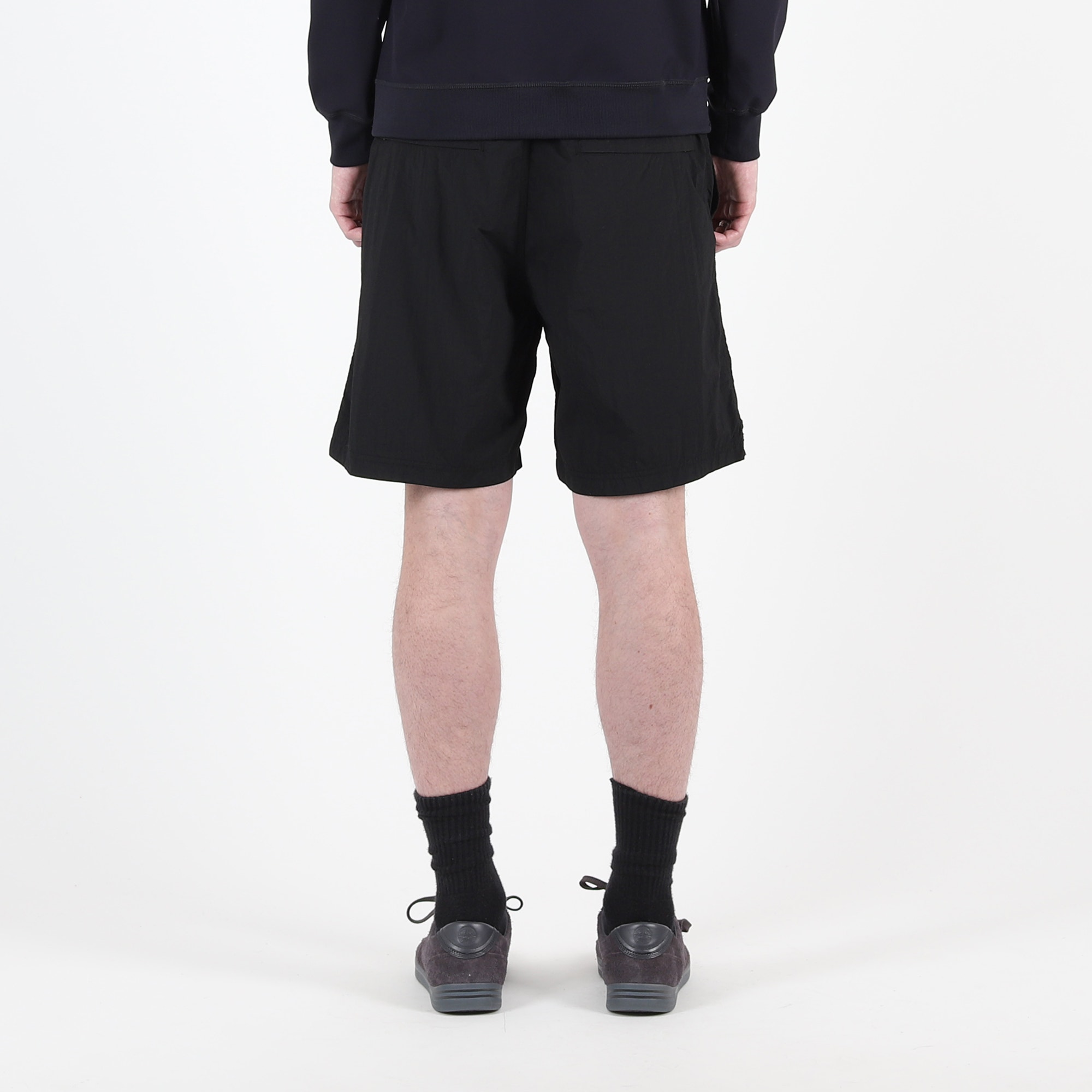 B03F6 Shorts - Black product photo