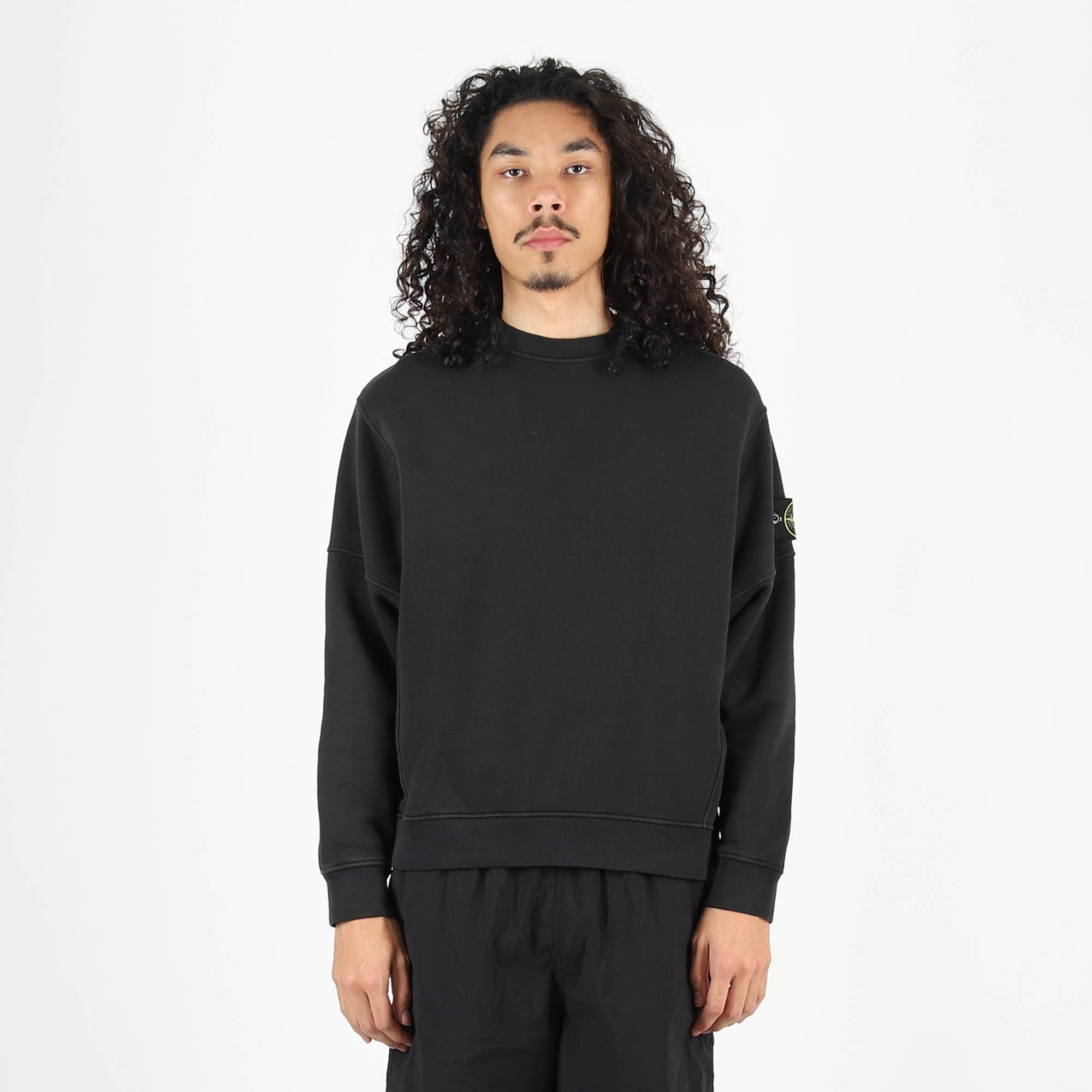 661000 Sweatshirt - Black product photo