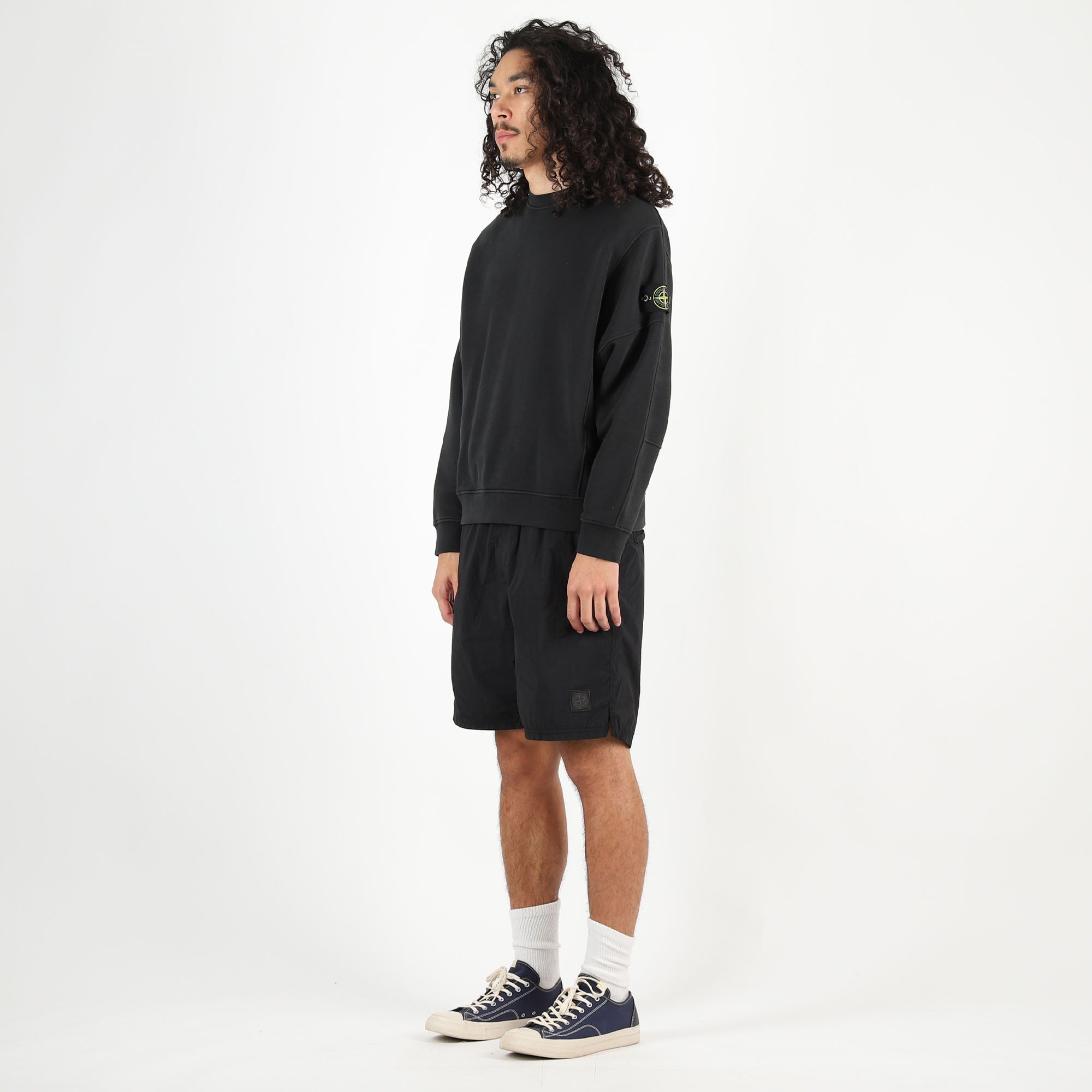 661000 Sweatshirt - Black product photo