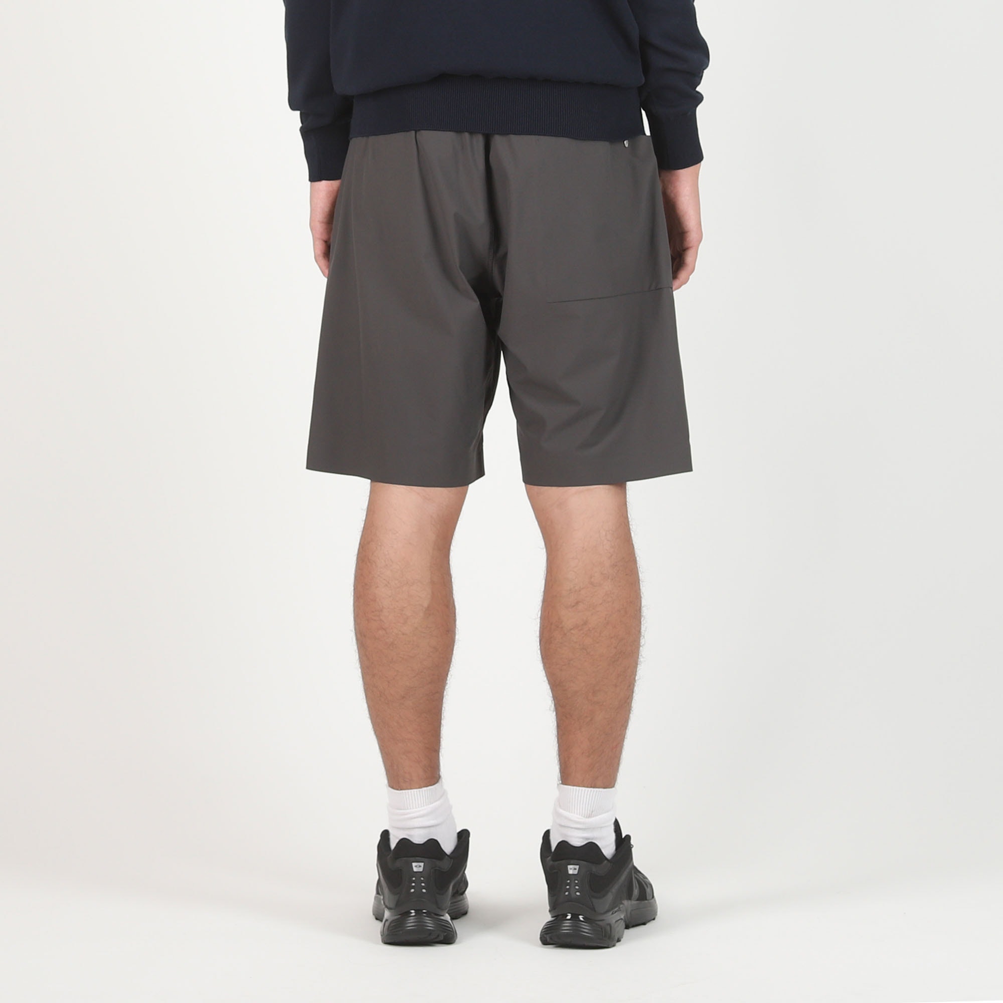 Ll1000 Short - Lead Grey product photo