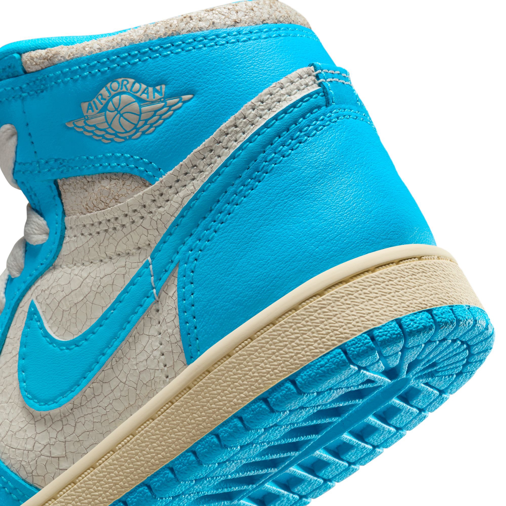 Jordan 1 Retro High OG UNC PS - Dk Powder Blue product photo