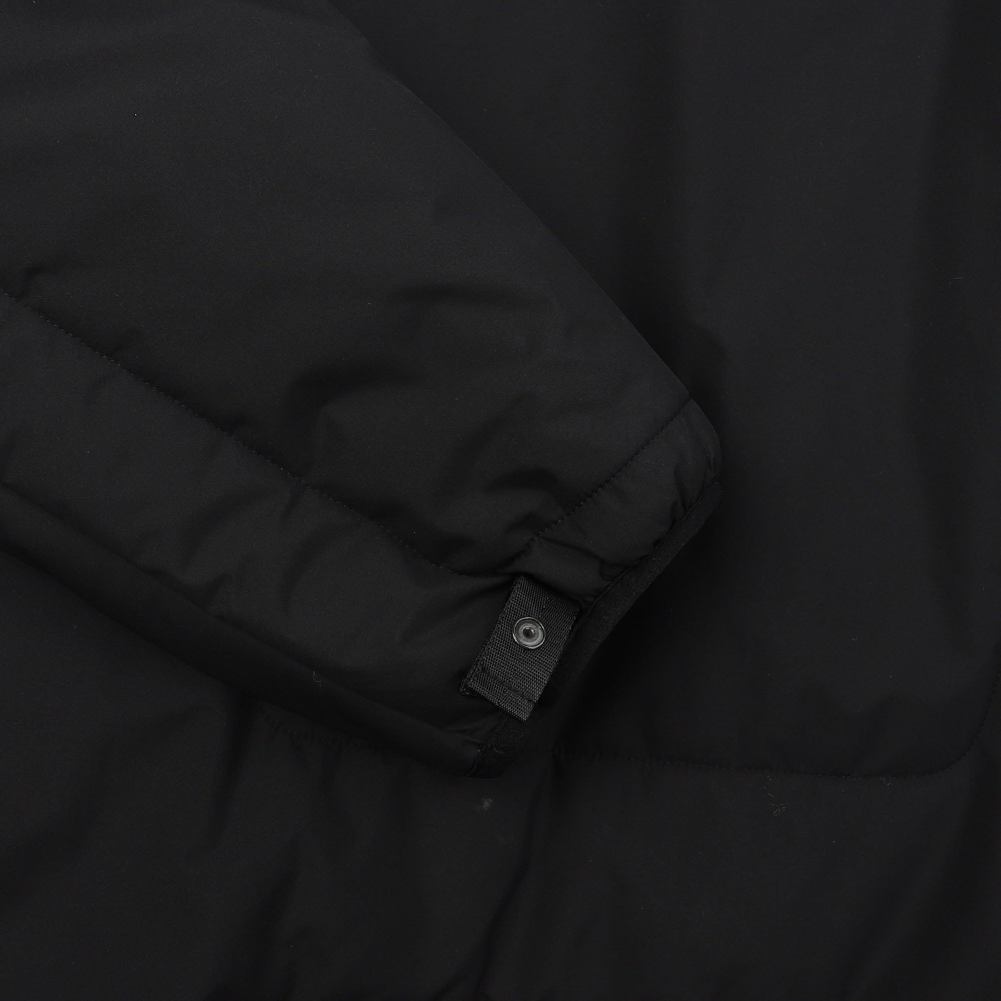 Windstopper Primaloft Modular Jacket - Black product photo