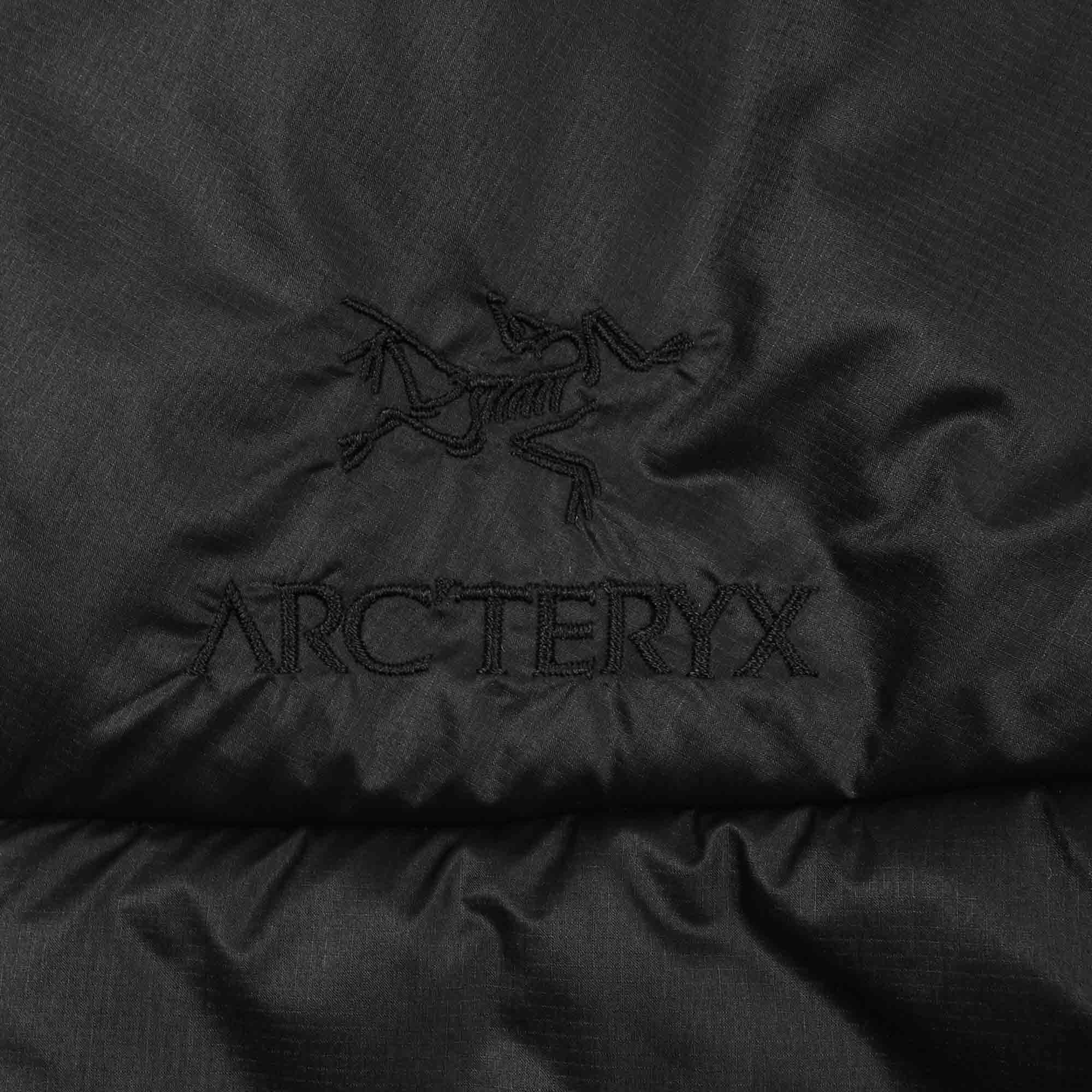 Ogee Insulated Jacket - Black product photo