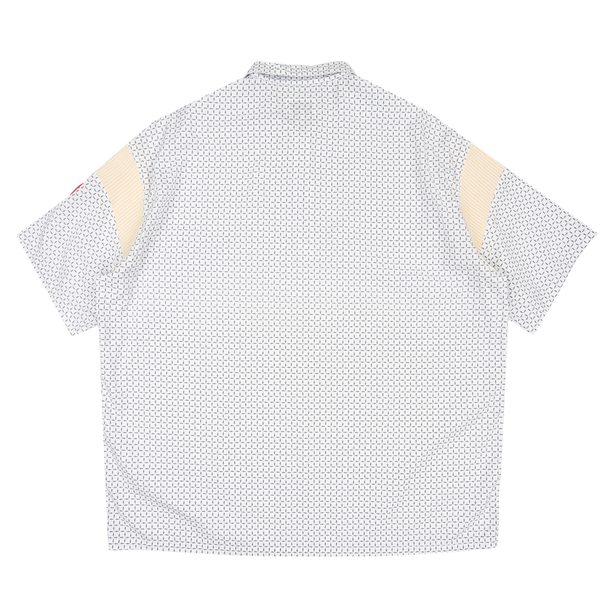 Half Zip Control S/S Shirt - White product photo