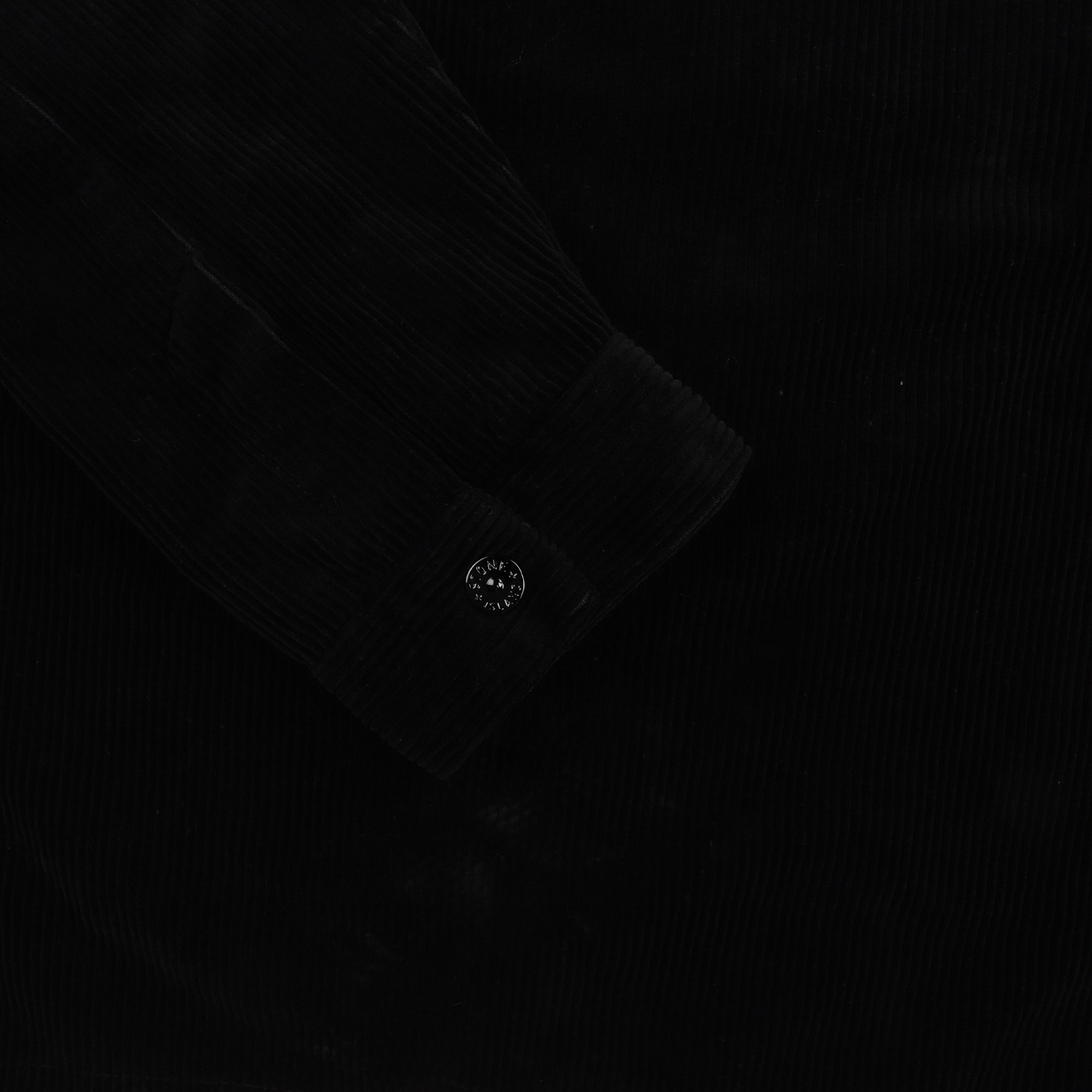 11604 Overshirt - Black product photo