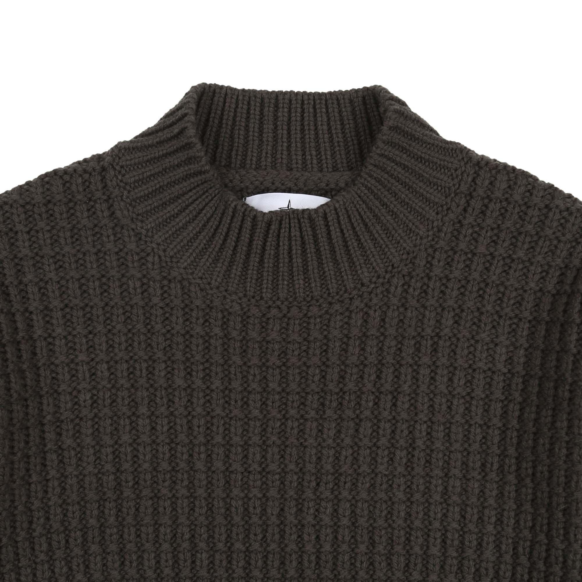 537D5 Knitwear - Musk product photo