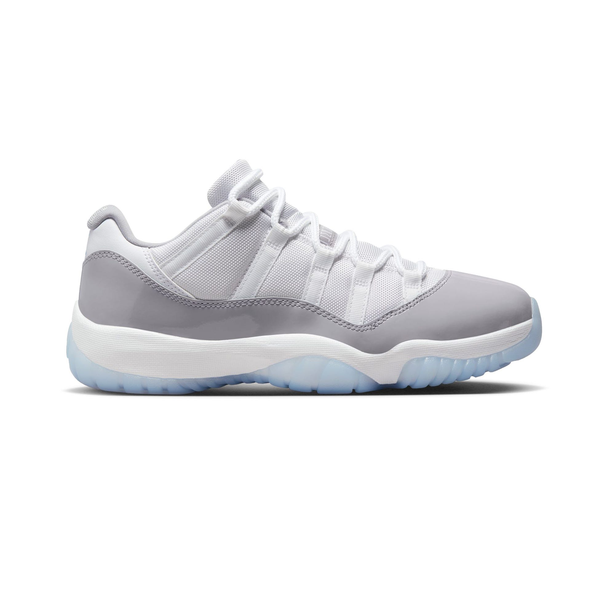 Air jordan 11 sales retro low white