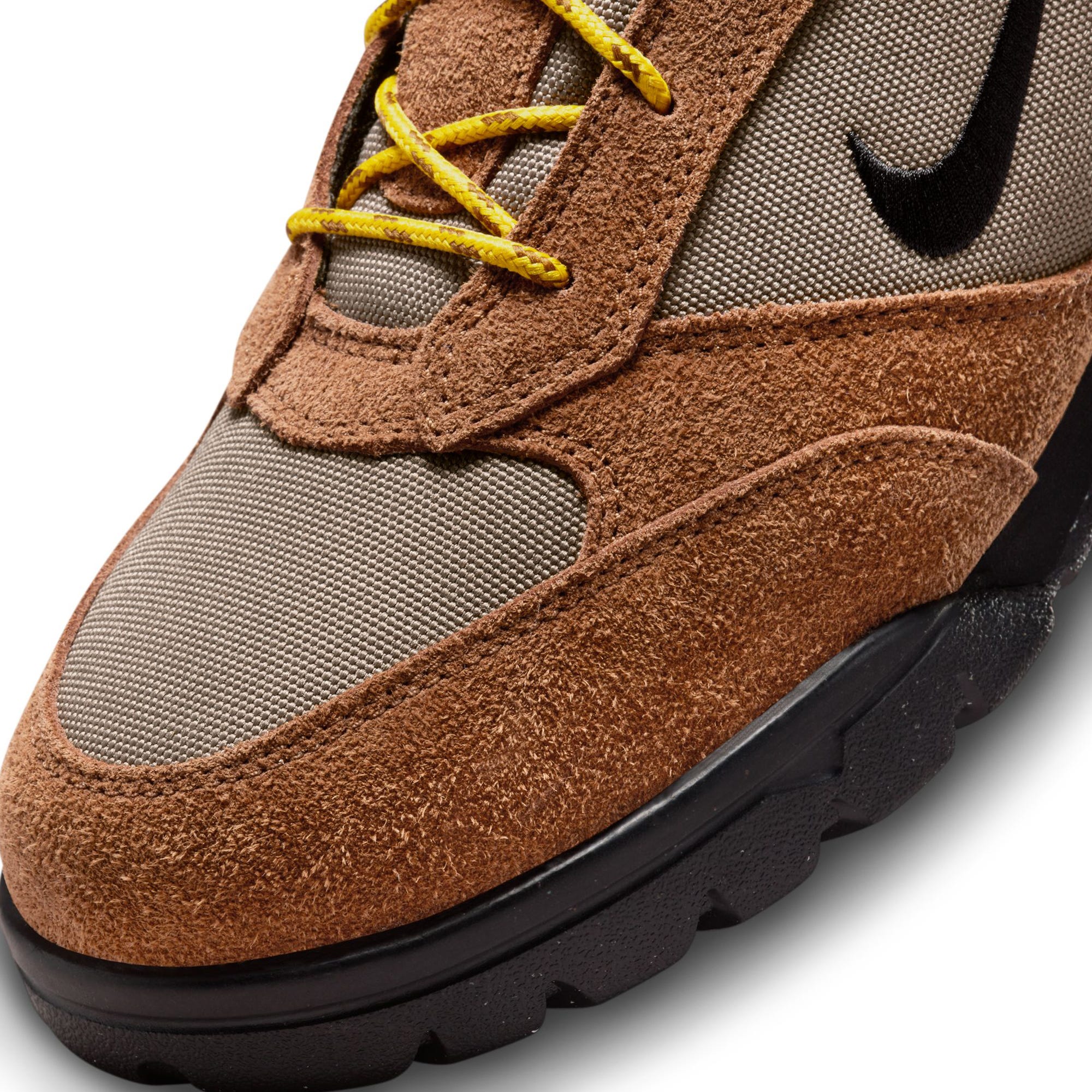 Nike acg sales waterproof boots