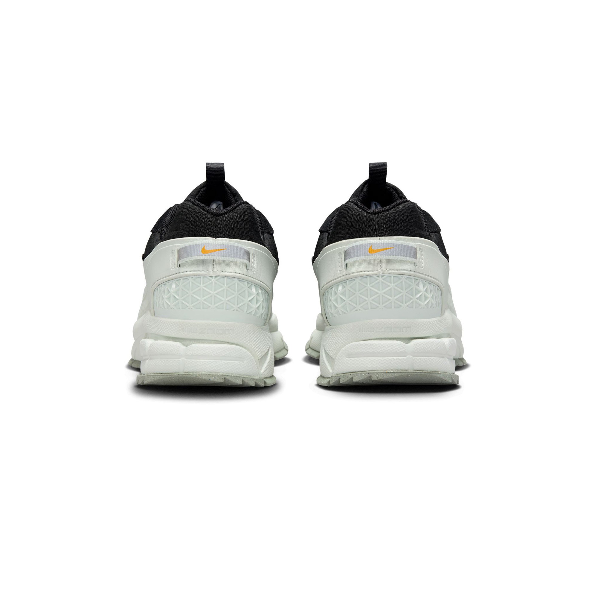 Nike Zoom Vomero Roam - Black/Light Silver product photo