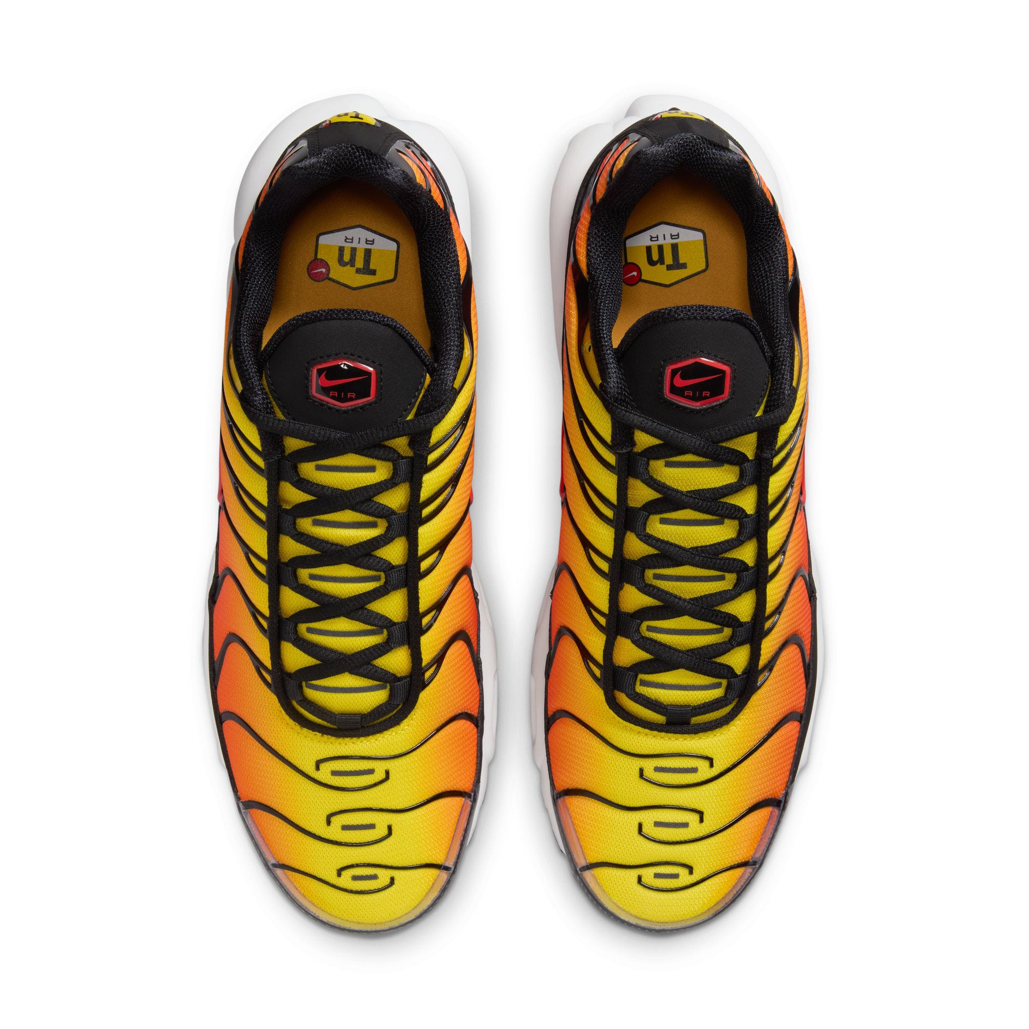 Nike Air Max Plus Black Pimento